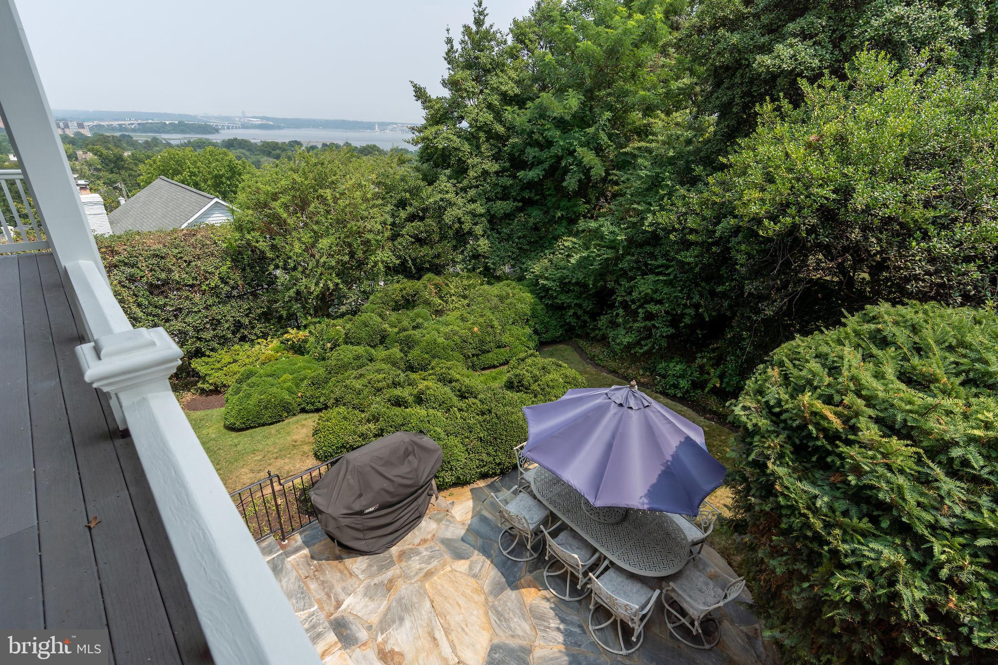 BELLE HAVEN - Residential