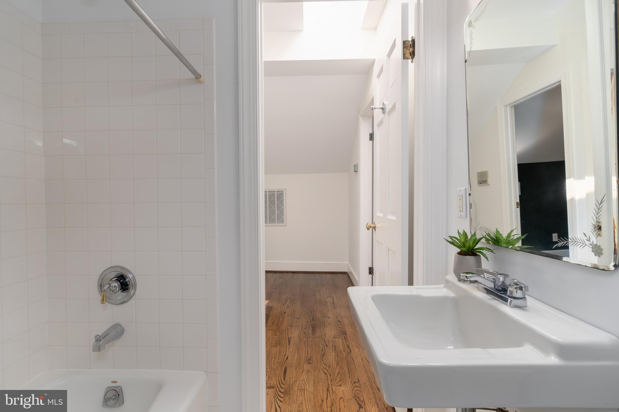 BELLE HAVEN - Residential