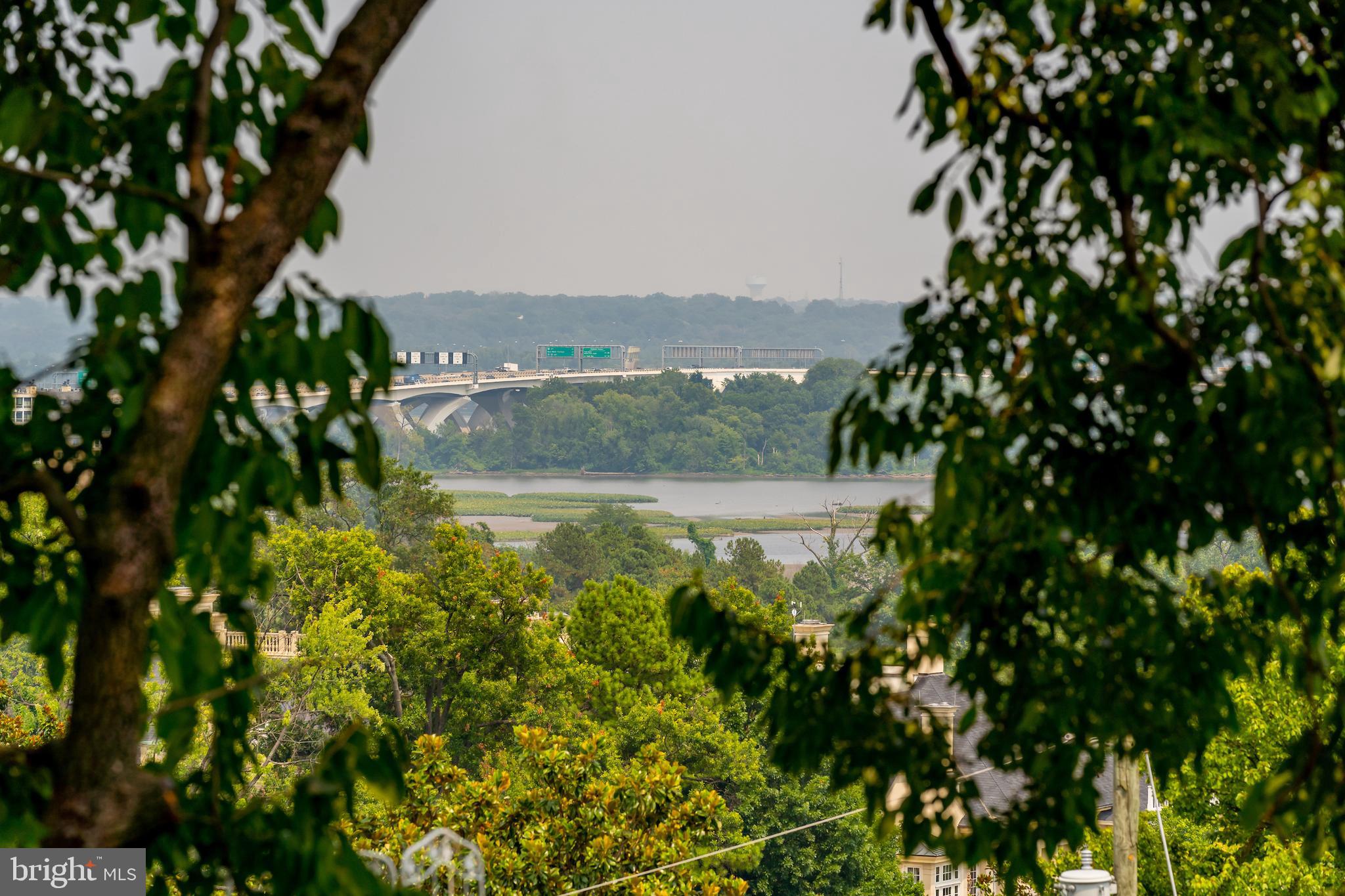 BELLE HAVEN - Residential