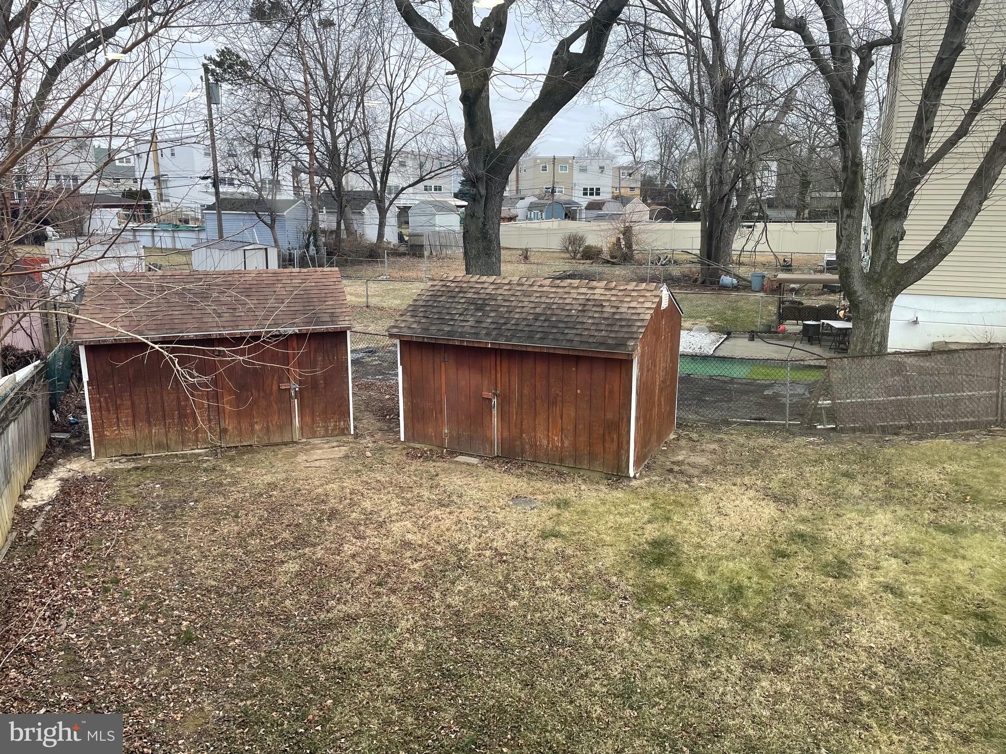 PHILADELPHIA (NORTHEAST) - Residential