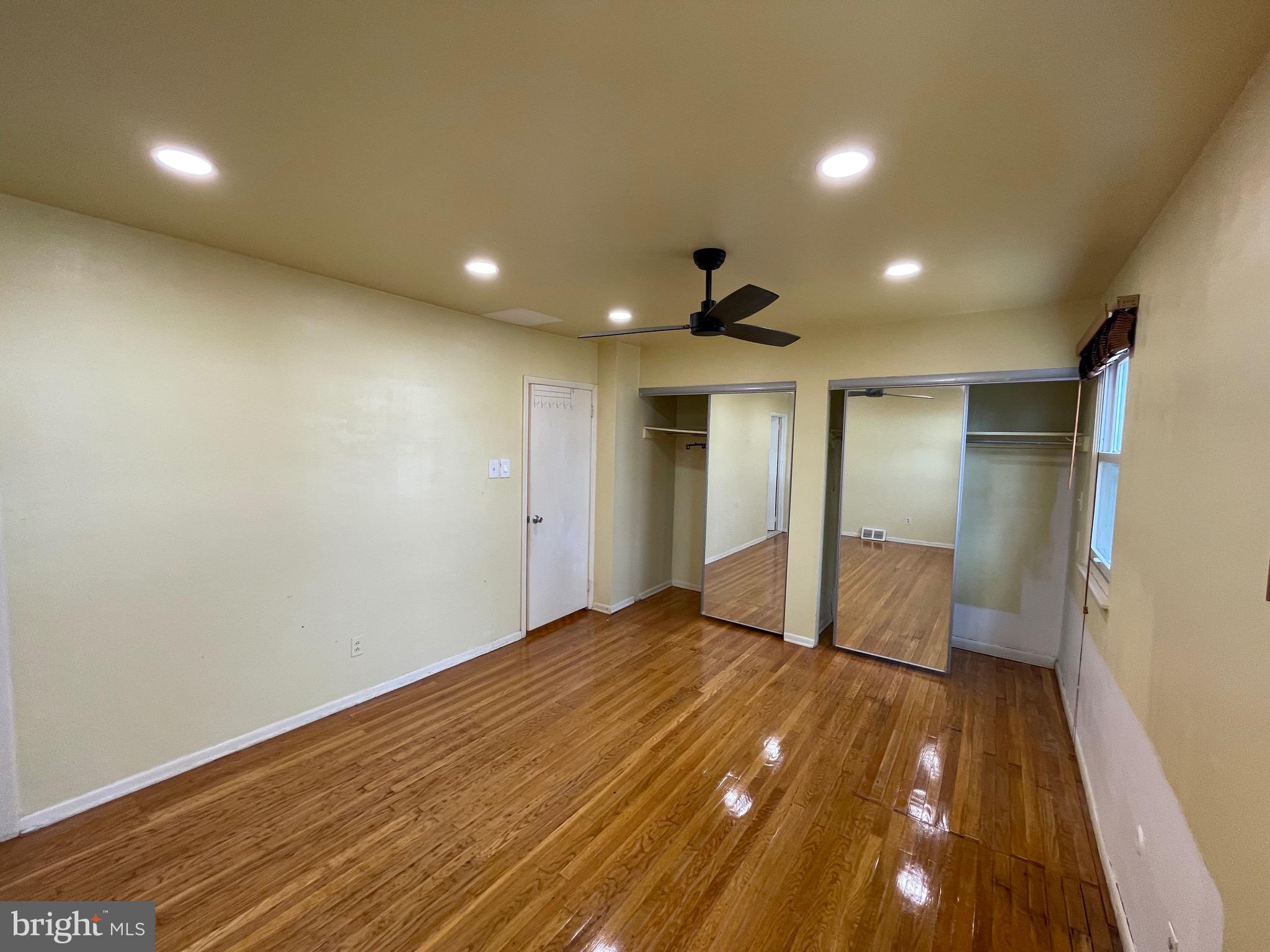 PHILADELPHIA (NORTHEAST) - Residential