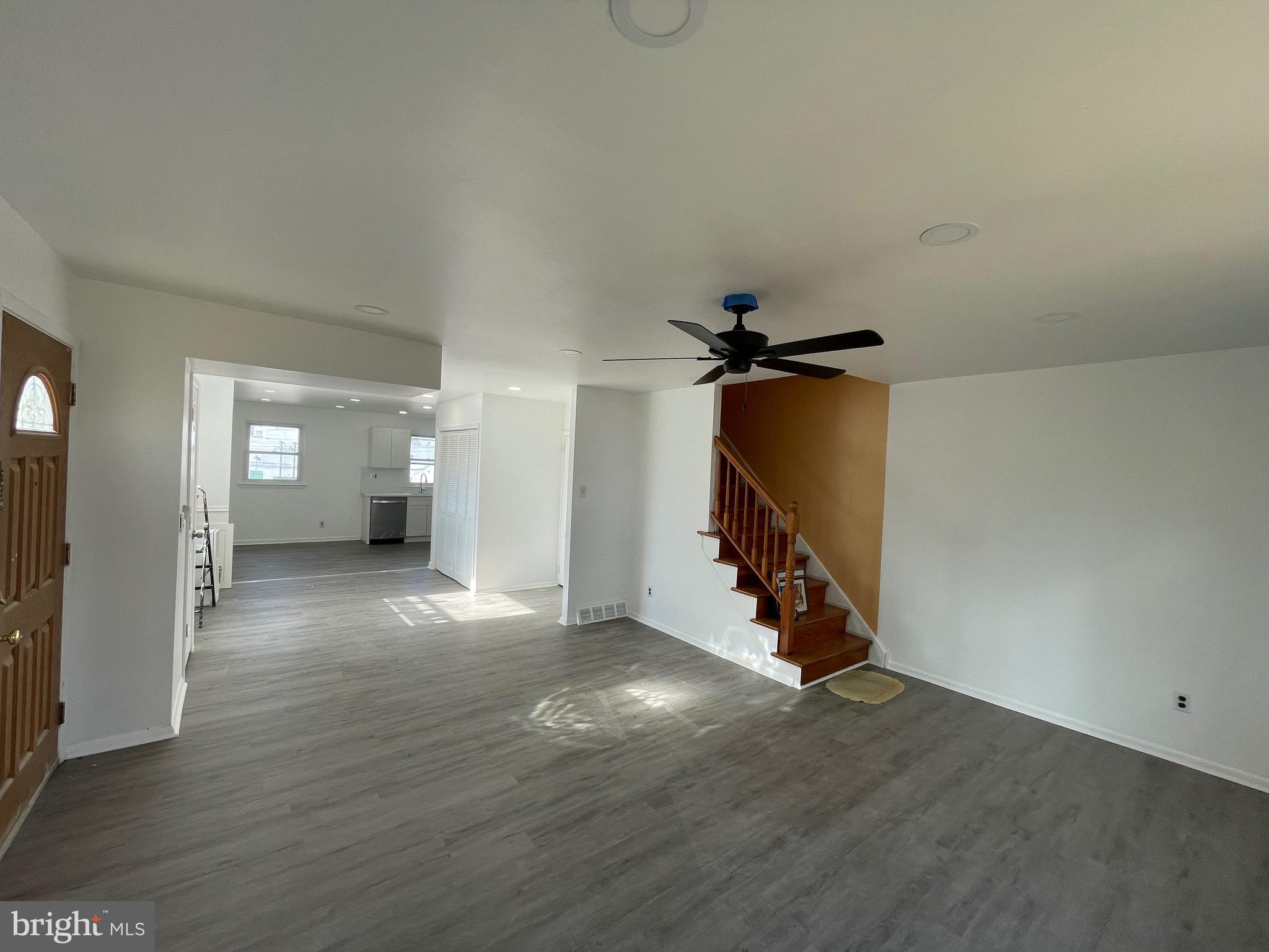 PHILADELPHIA (NORTHEAST) - Residential