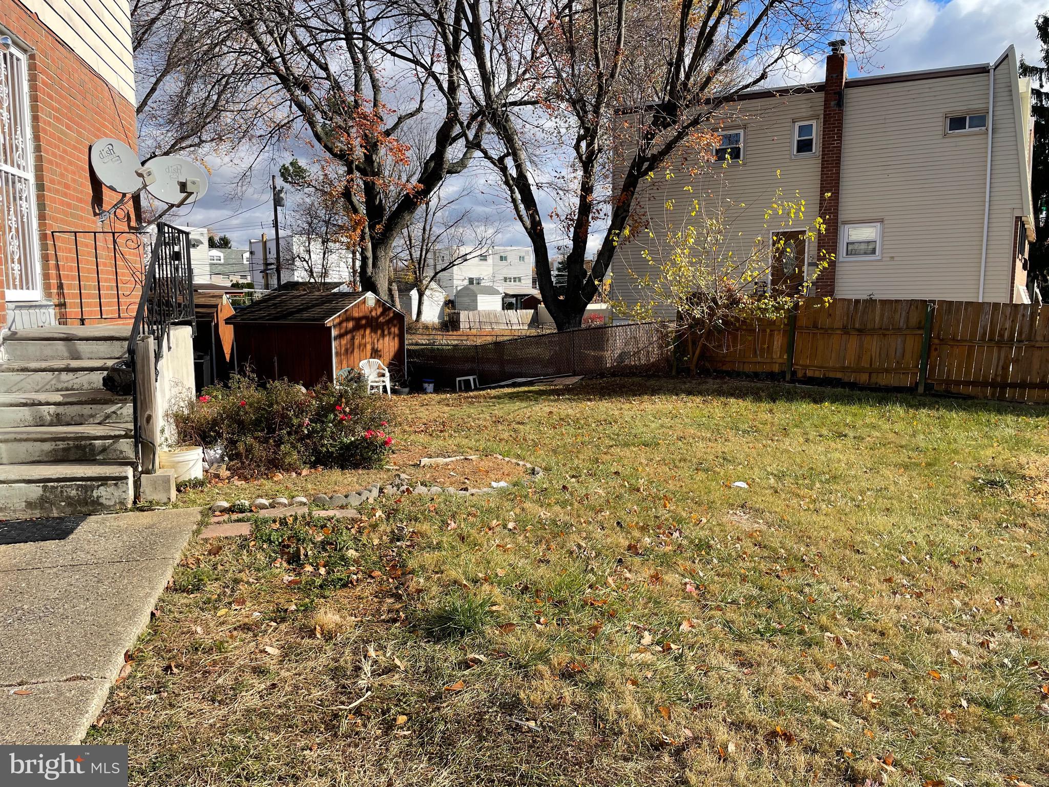 PHILADELPHIA (NORTHEAST) - Residential