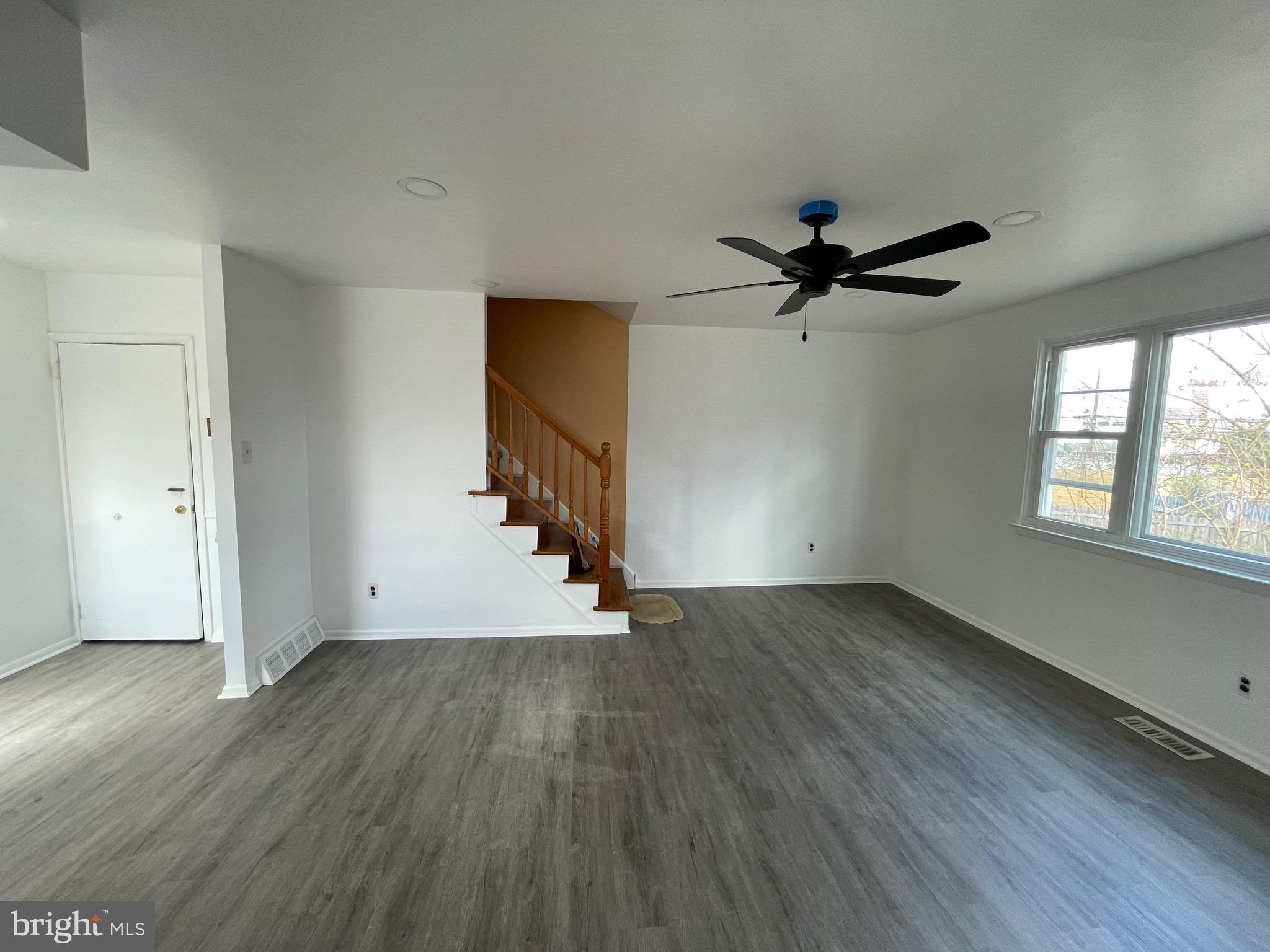 PHILADELPHIA (NORTHEAST) - Residential