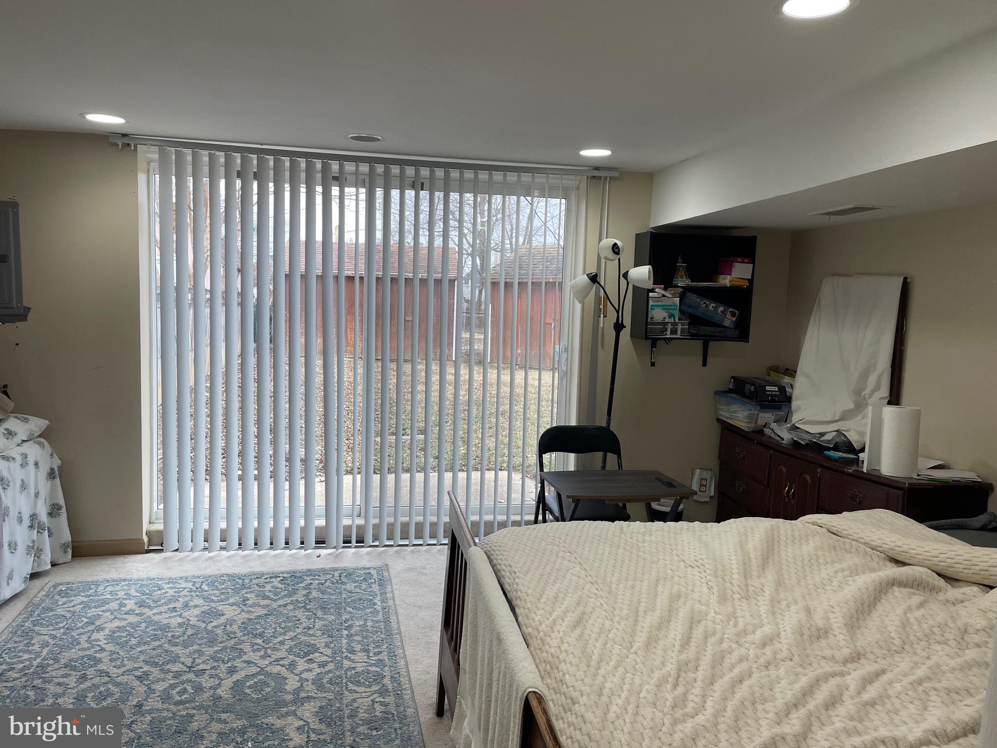 PHILADELPHIA (NORTHEAST) - Residential