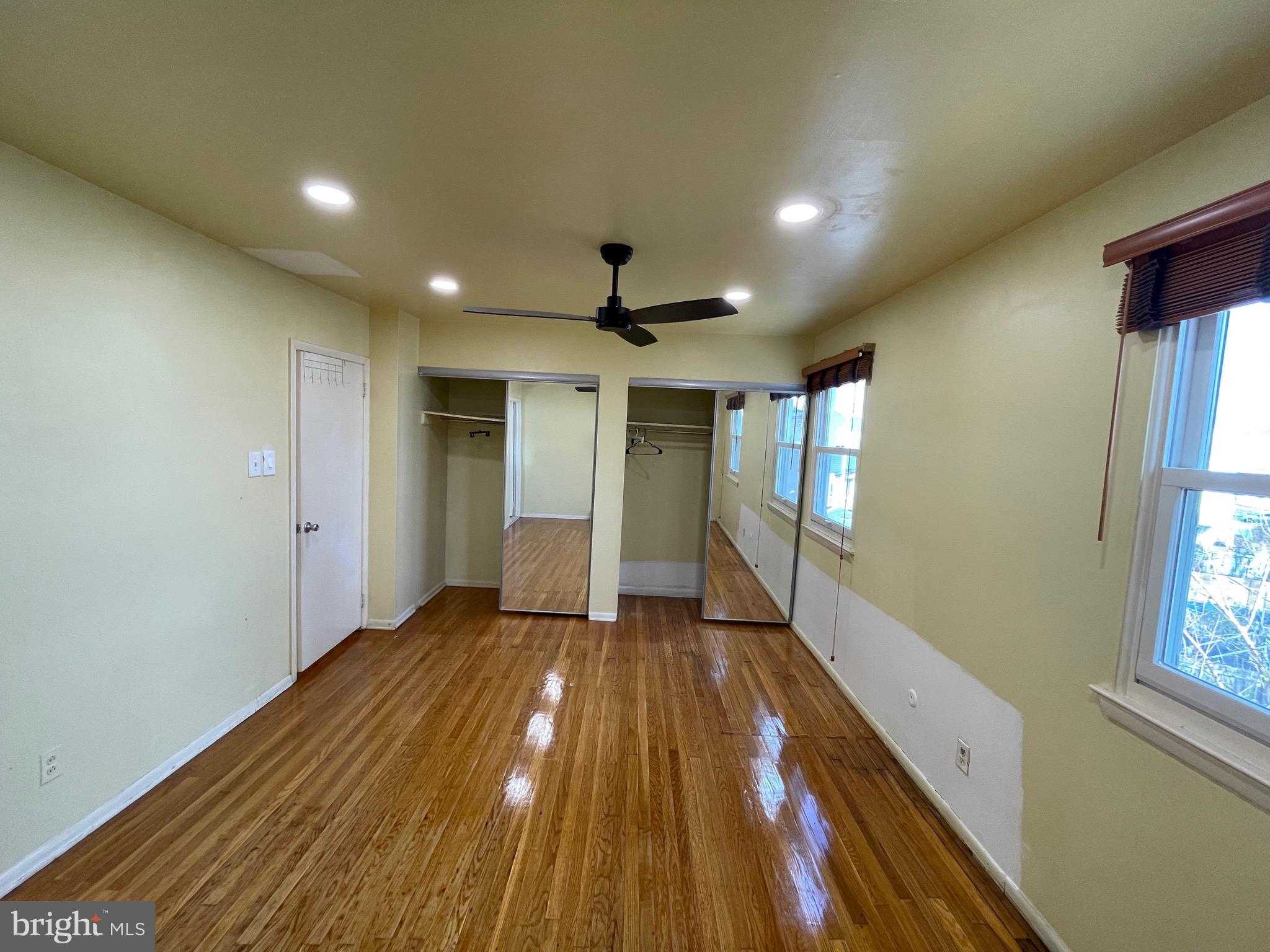 PHILADELPHIA (NORTHEAST) - Residential