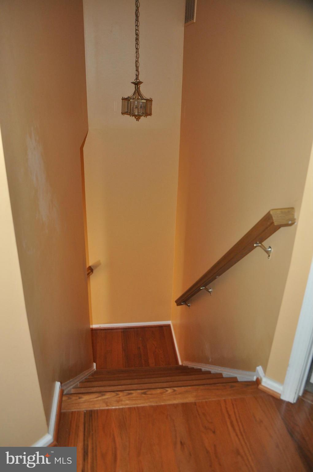 CAROLYN FOREST - Residential