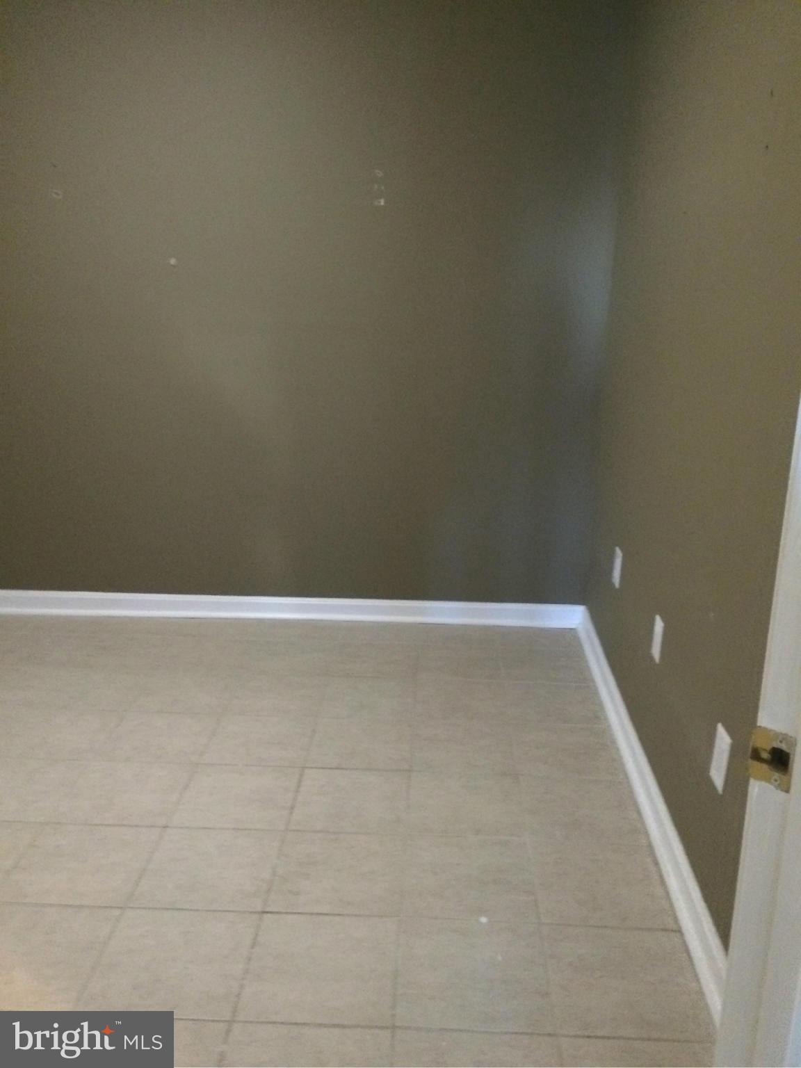 CAROLYN FOREST - Residential