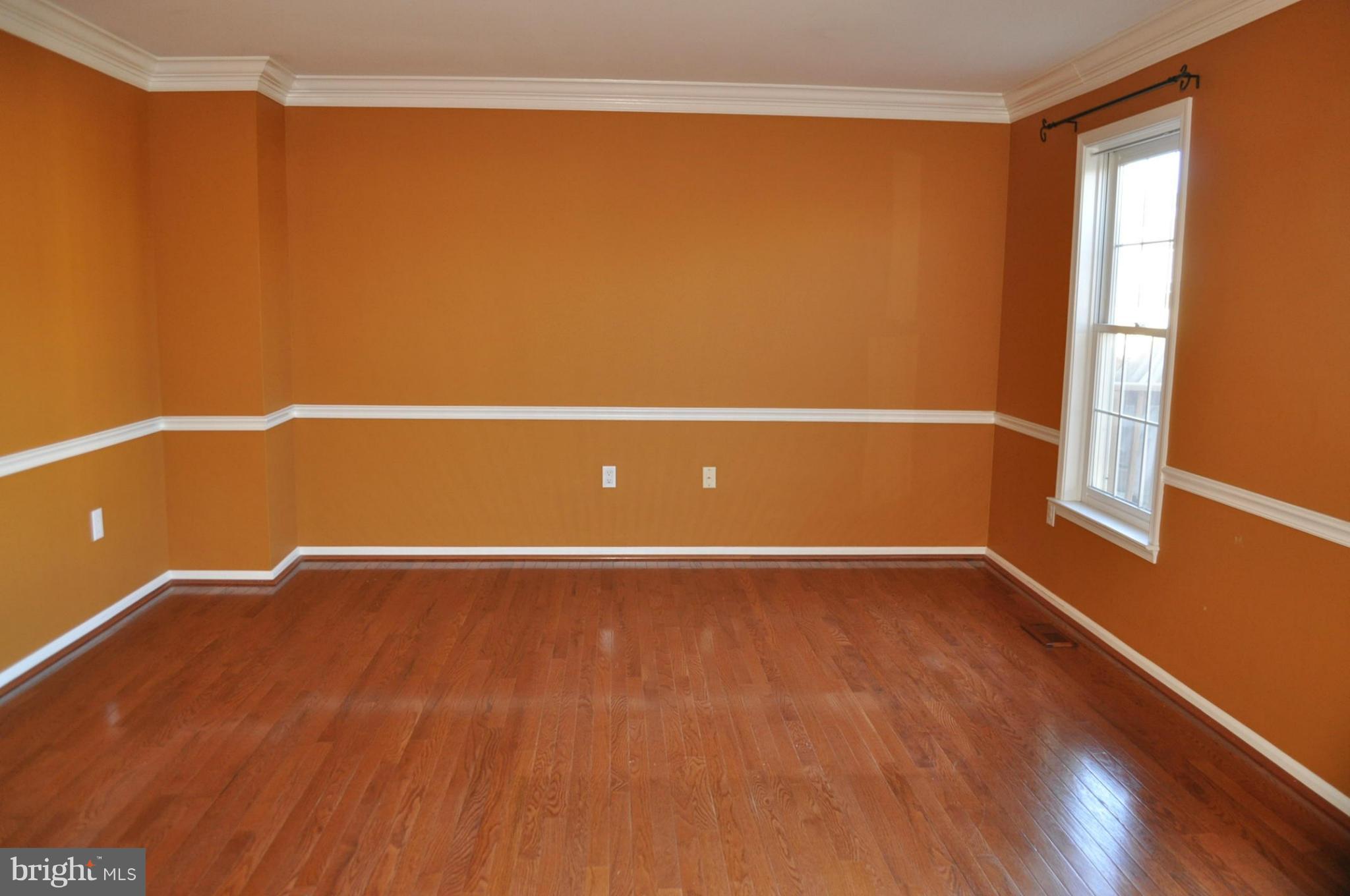 CAROLYN FOREST - Residential