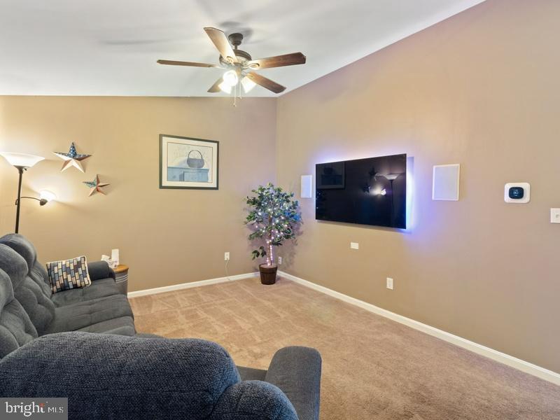 ELDERSBURG - Residential