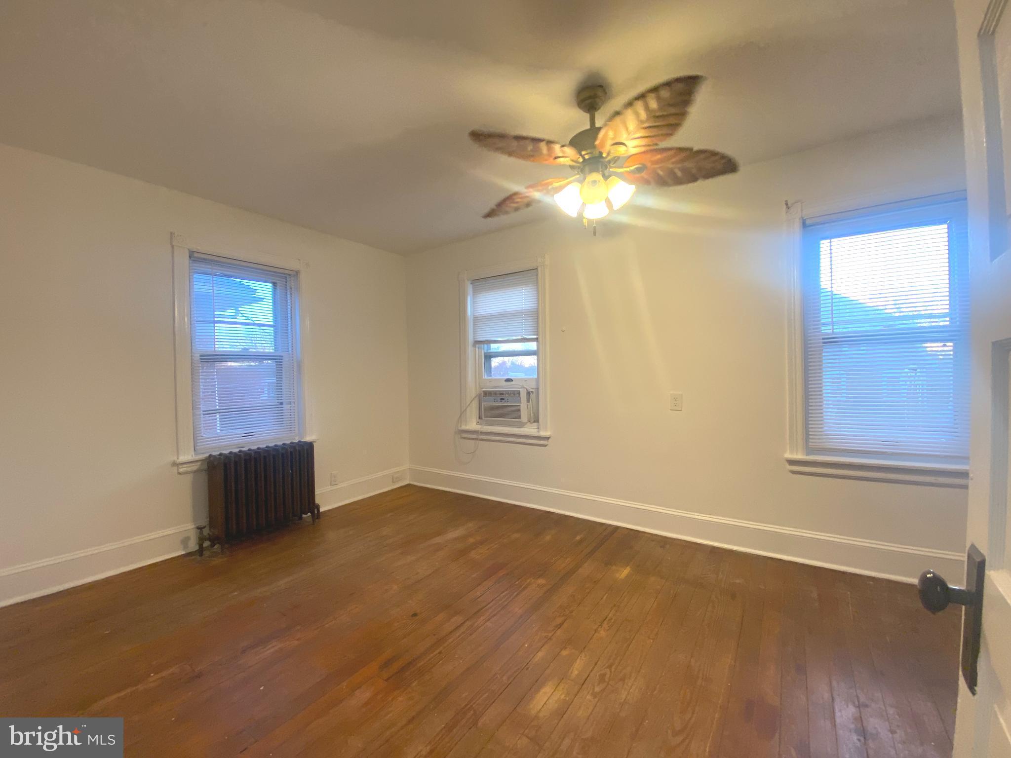 GARRETT HILL - Residential