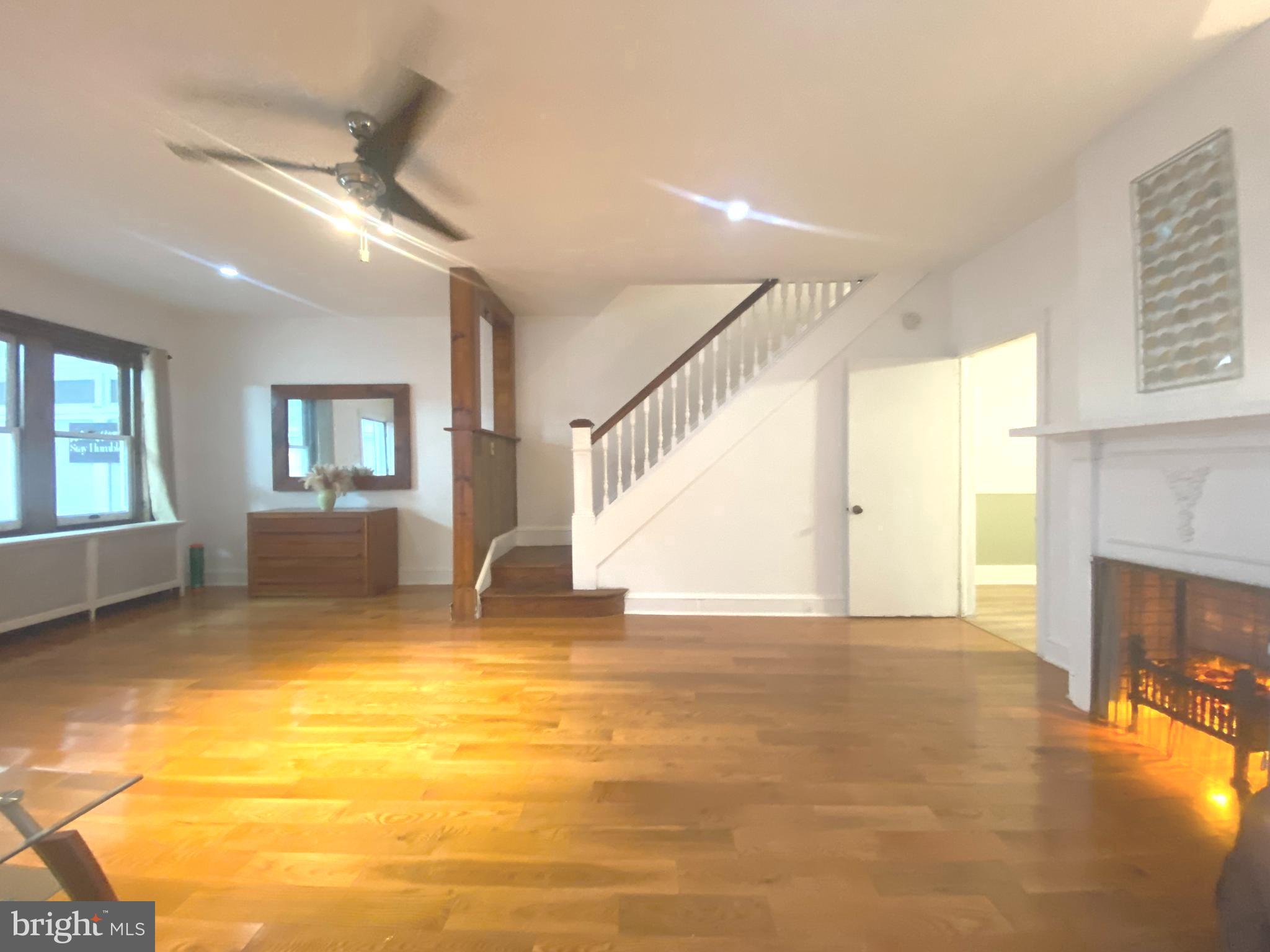 GARRETT HILL - Residential