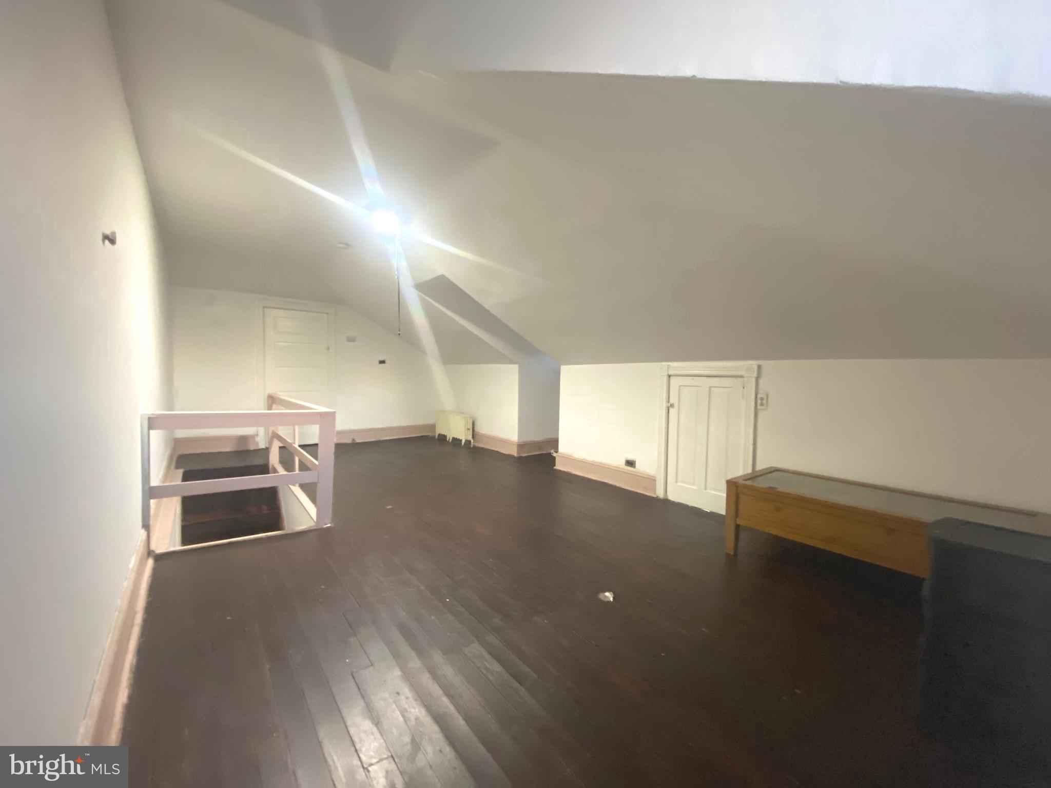 GARRETT HILL - Residential