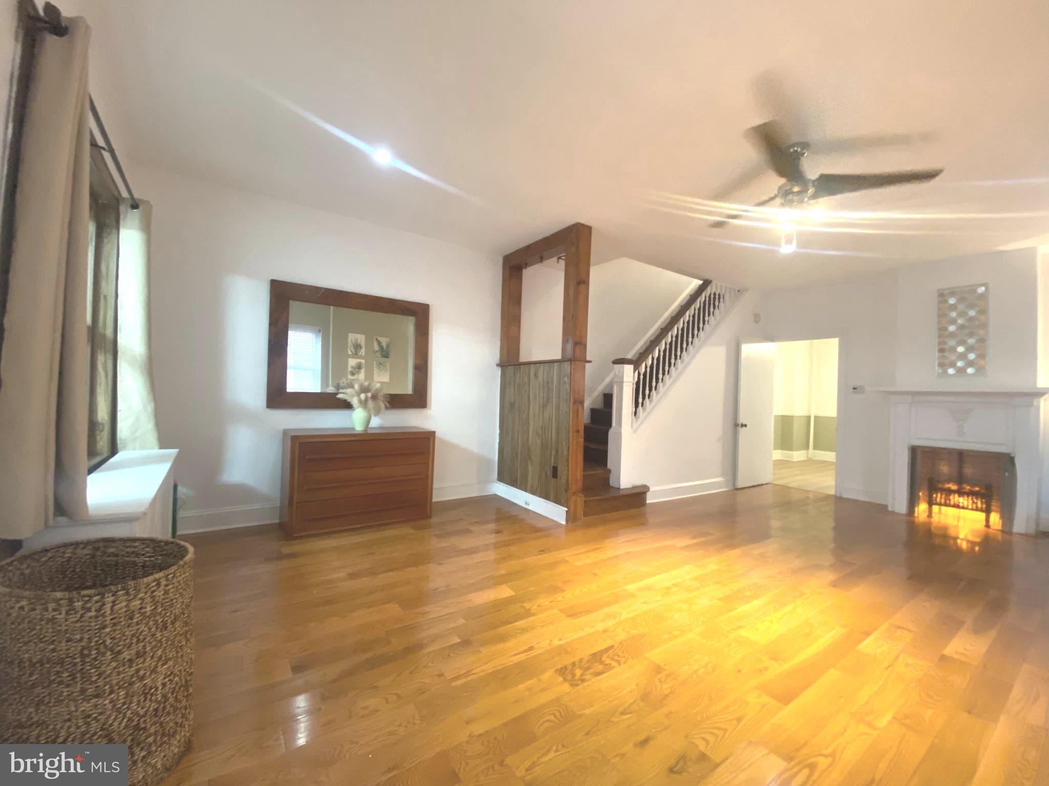 GARRETT HILL - Residential