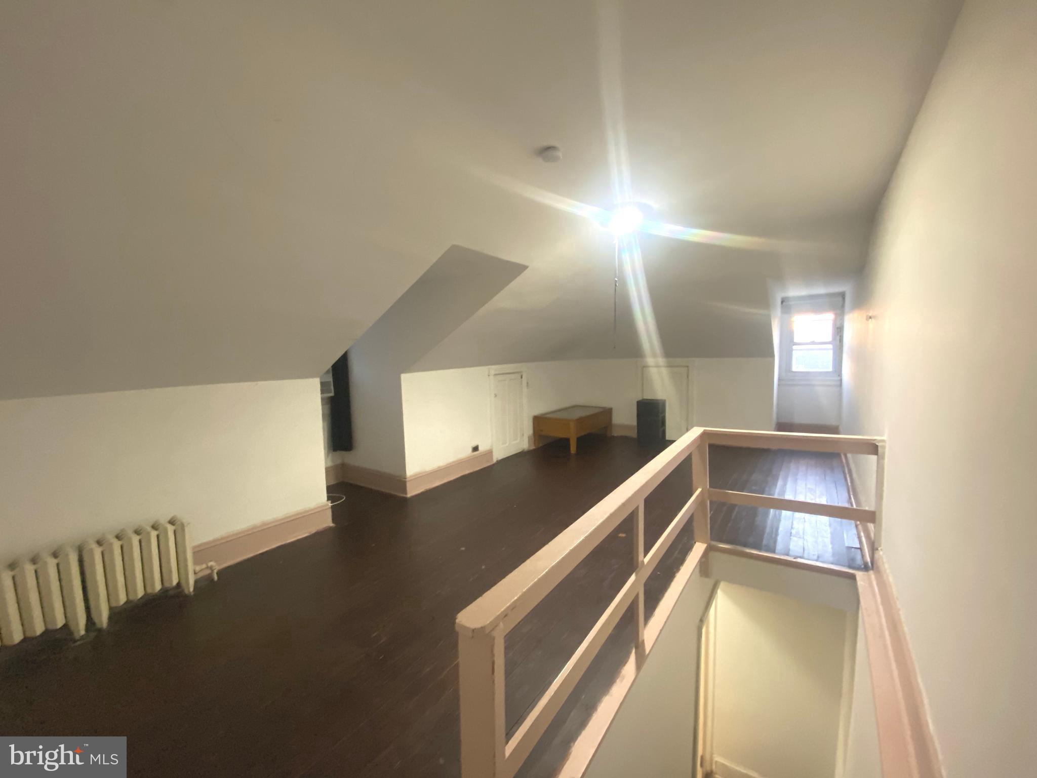 GARRETT HILL - Residential