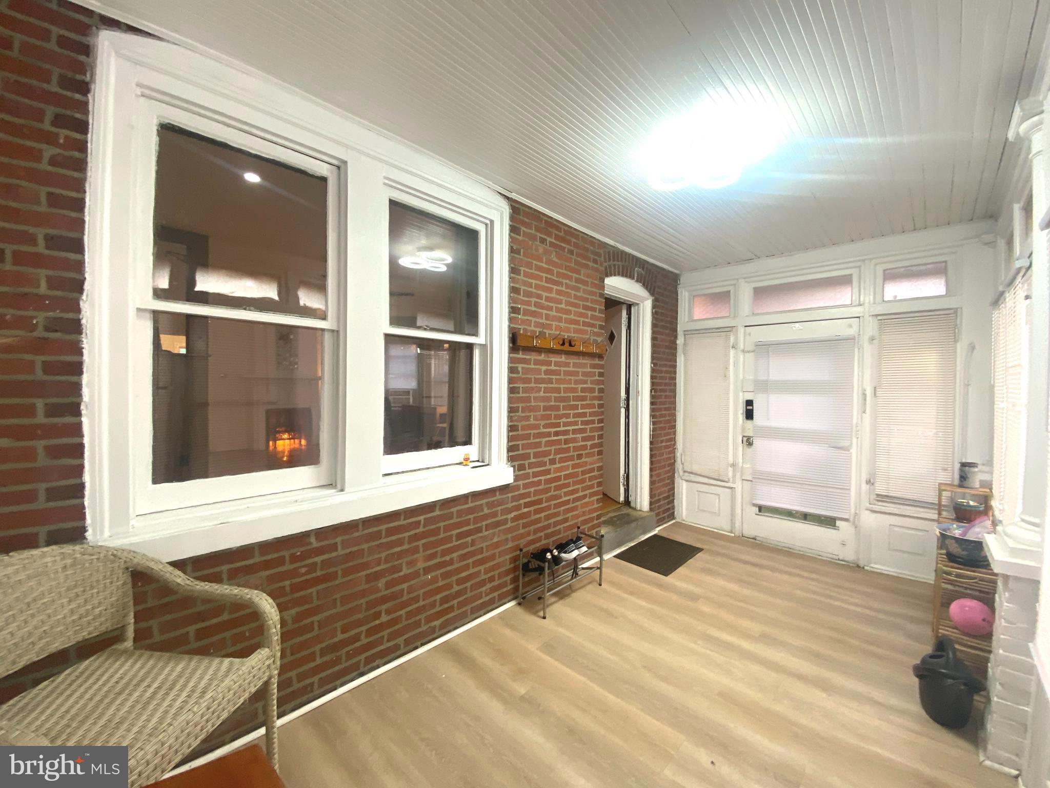 GARRETT HILL - Residential