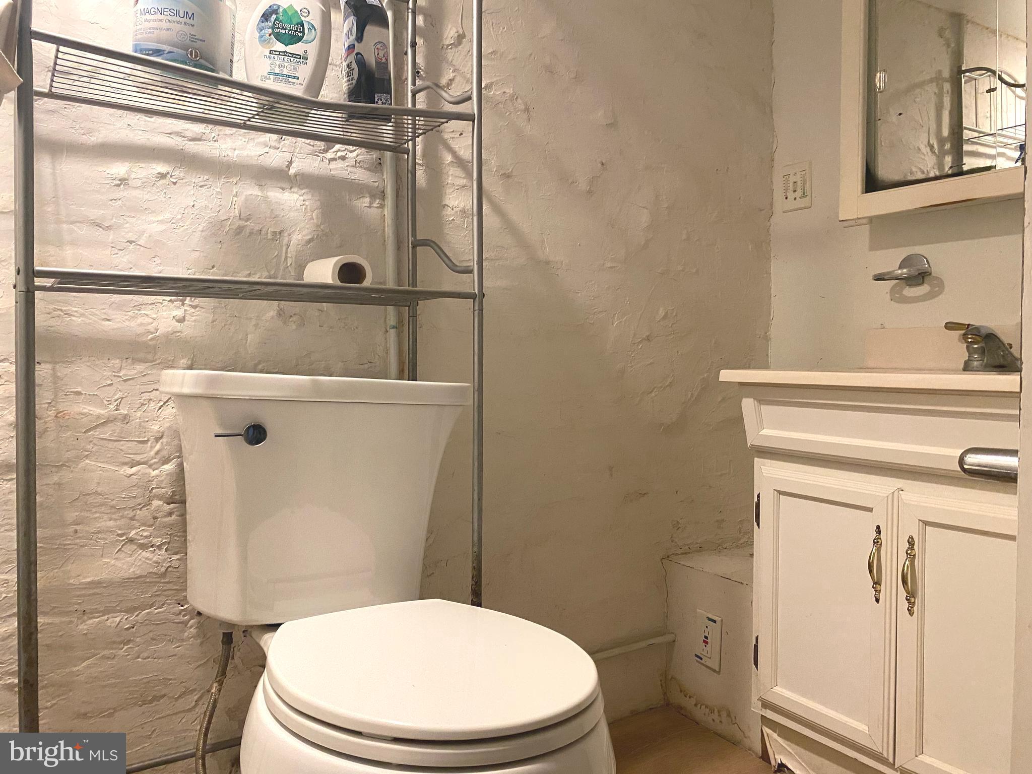 GARRETT HILL - Residential