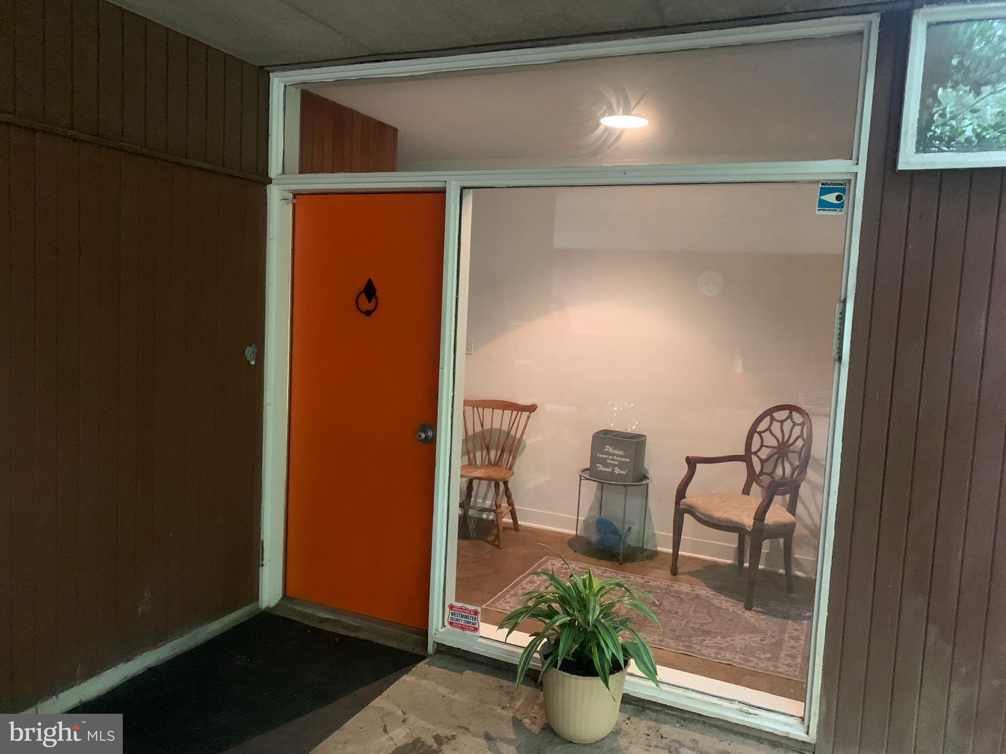 819 HUGHES SHOP ROAD