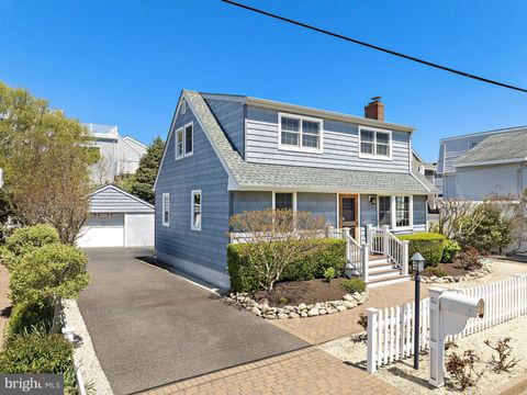 Homes For Sale - 21 E Tennessee Avenue<br/> LONG BEACH TOWNSHIP, NJ 08008