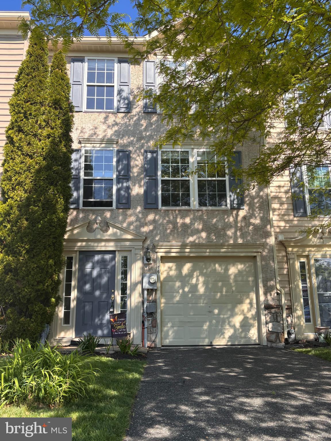 16 DARE LANE
