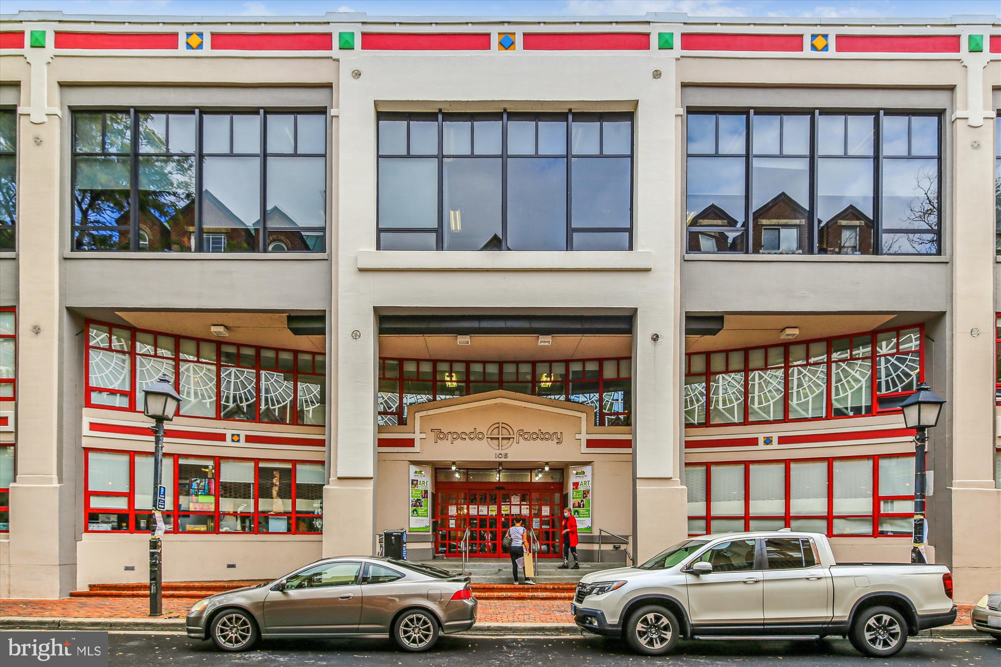 LOFTRIDGE - Residential