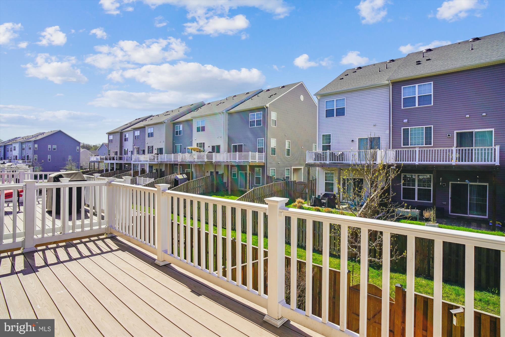 TALLYN RIDGE - Residential