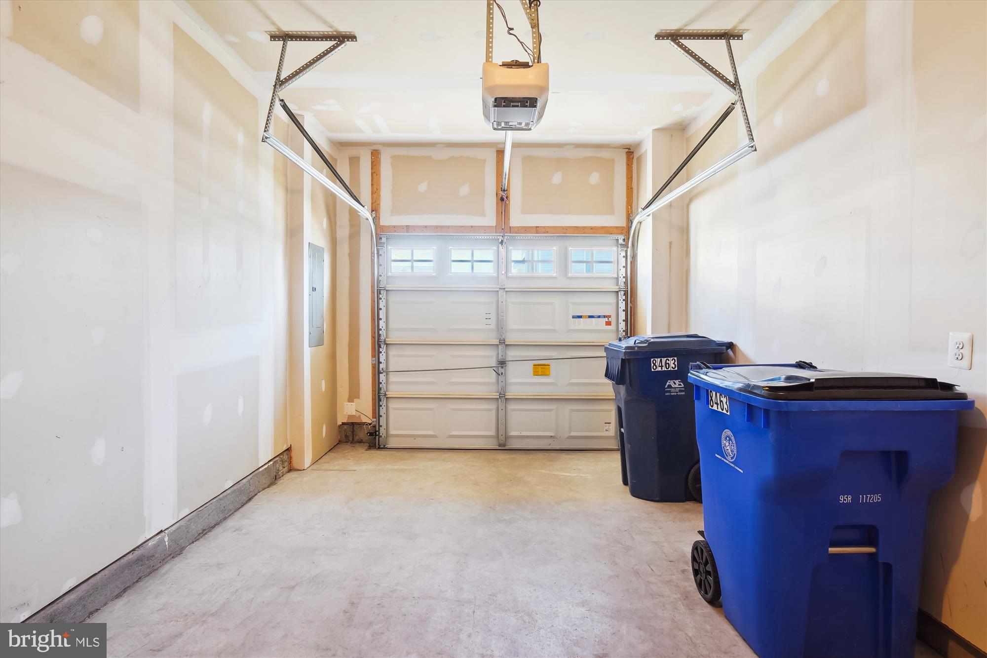 TALLYN RIDGE - Residential