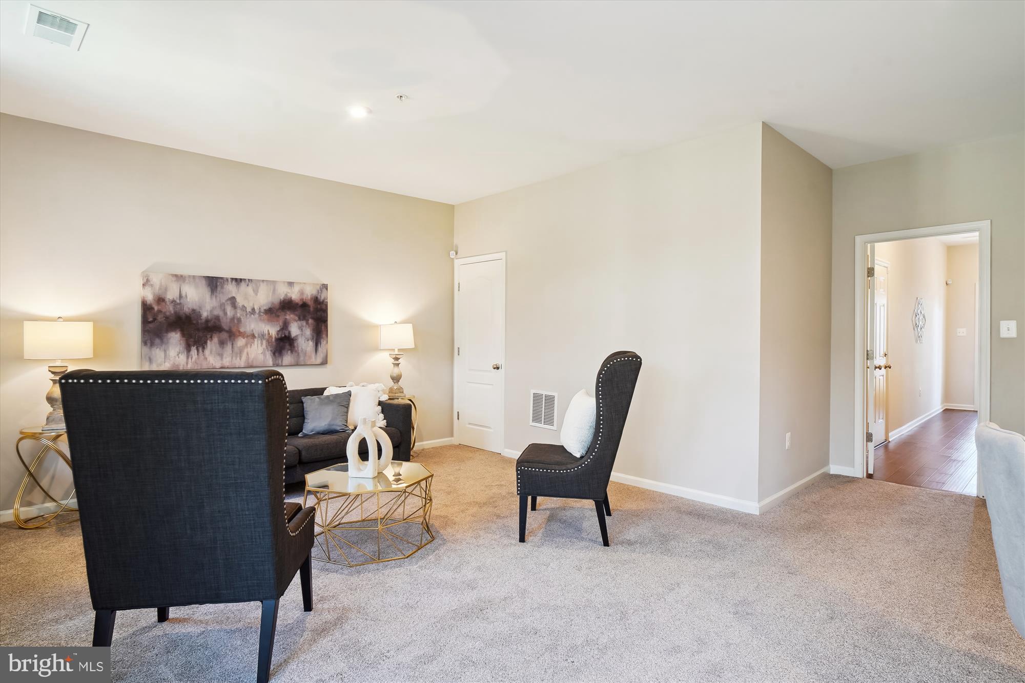 TALLYN RIDGE - Residential