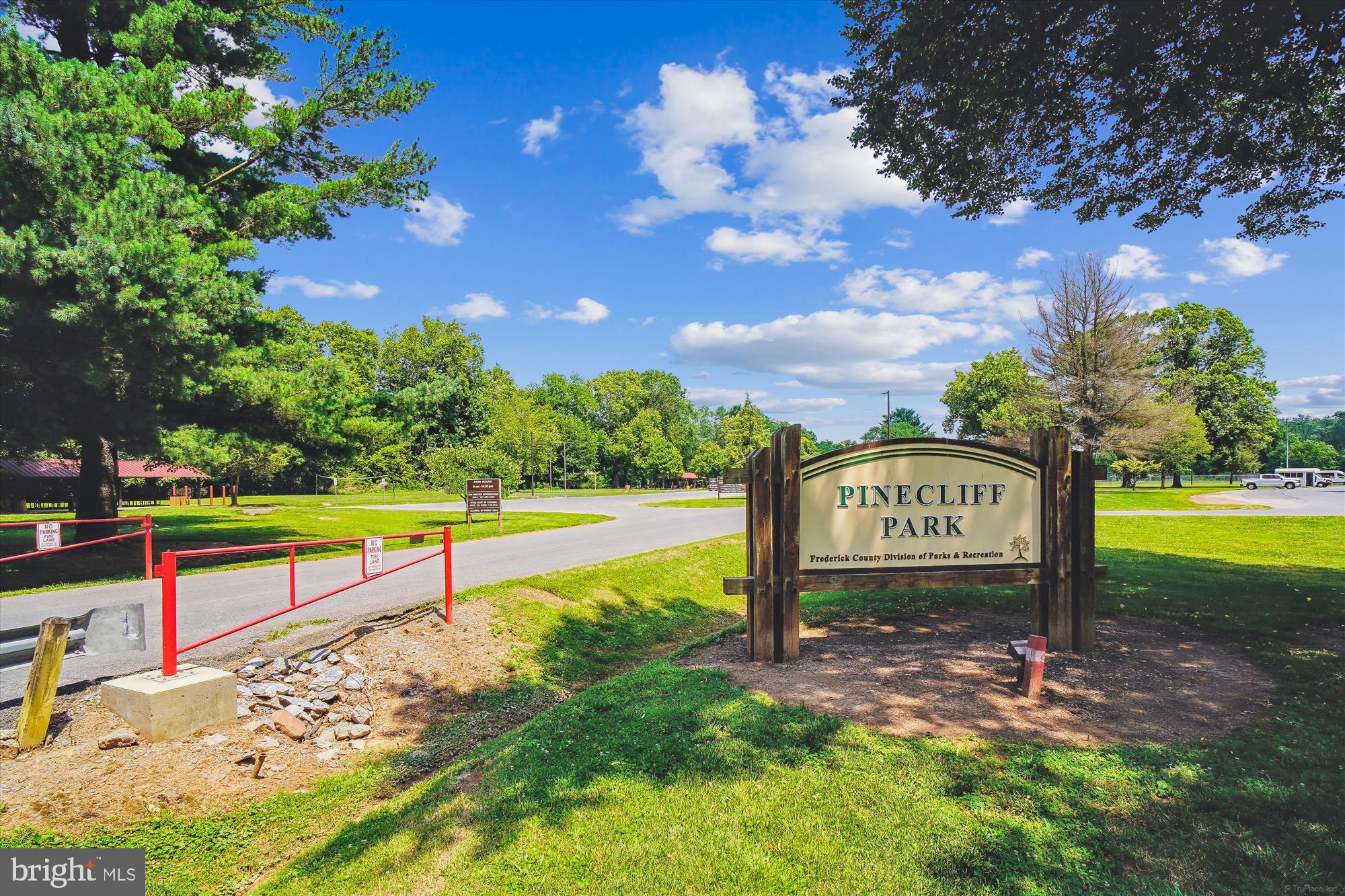 TALLYN RIDGE - Residential