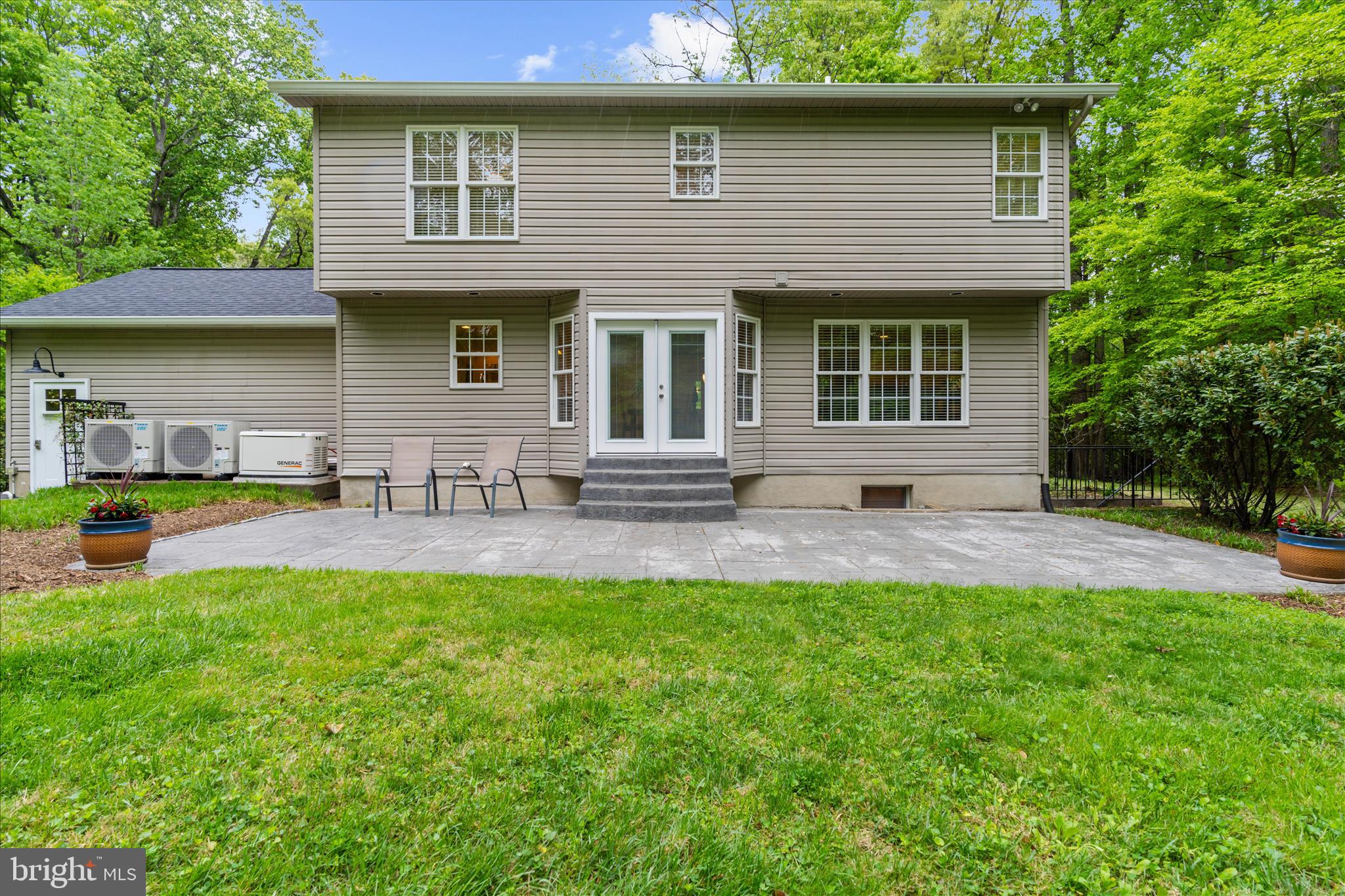 SOUTH RIVER SPRING LAKE - Residential