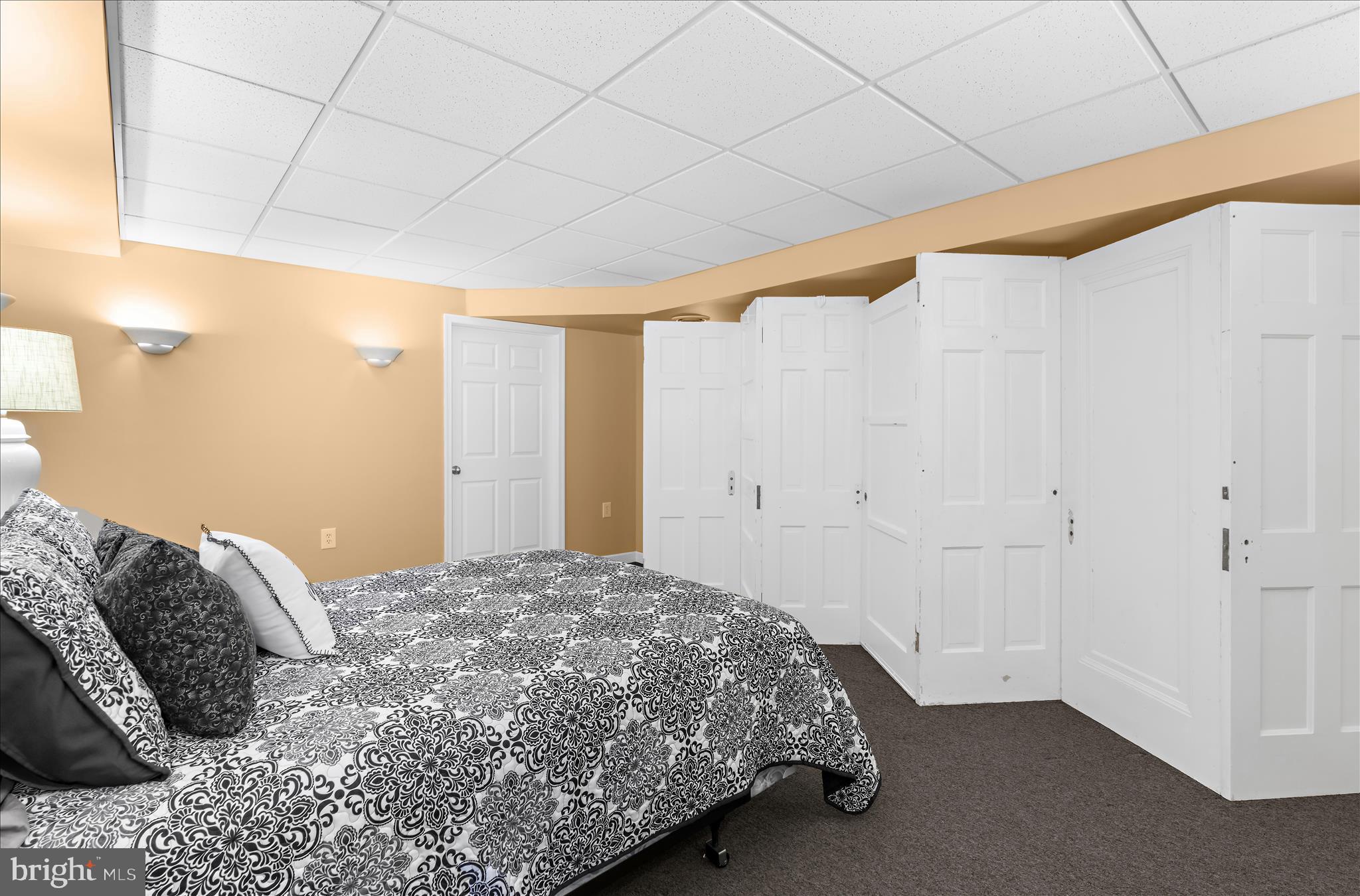 SOUTH RIVER SPRING LAKE - Residential