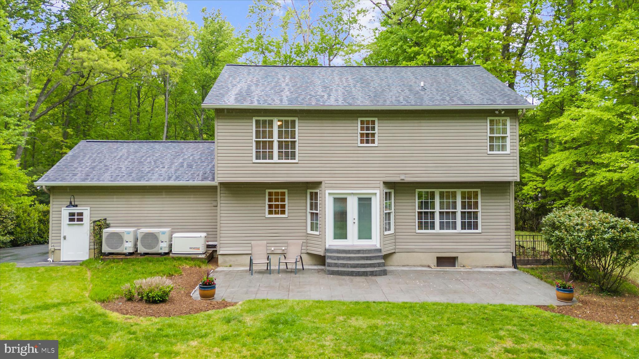 SOUTH RIVER SPRING LAKE - Residential