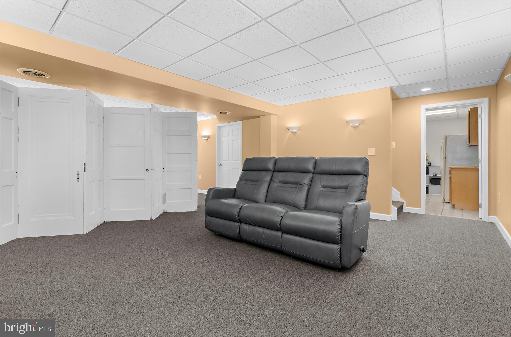 SOUTH RIVER SPRING LAKE - Residential