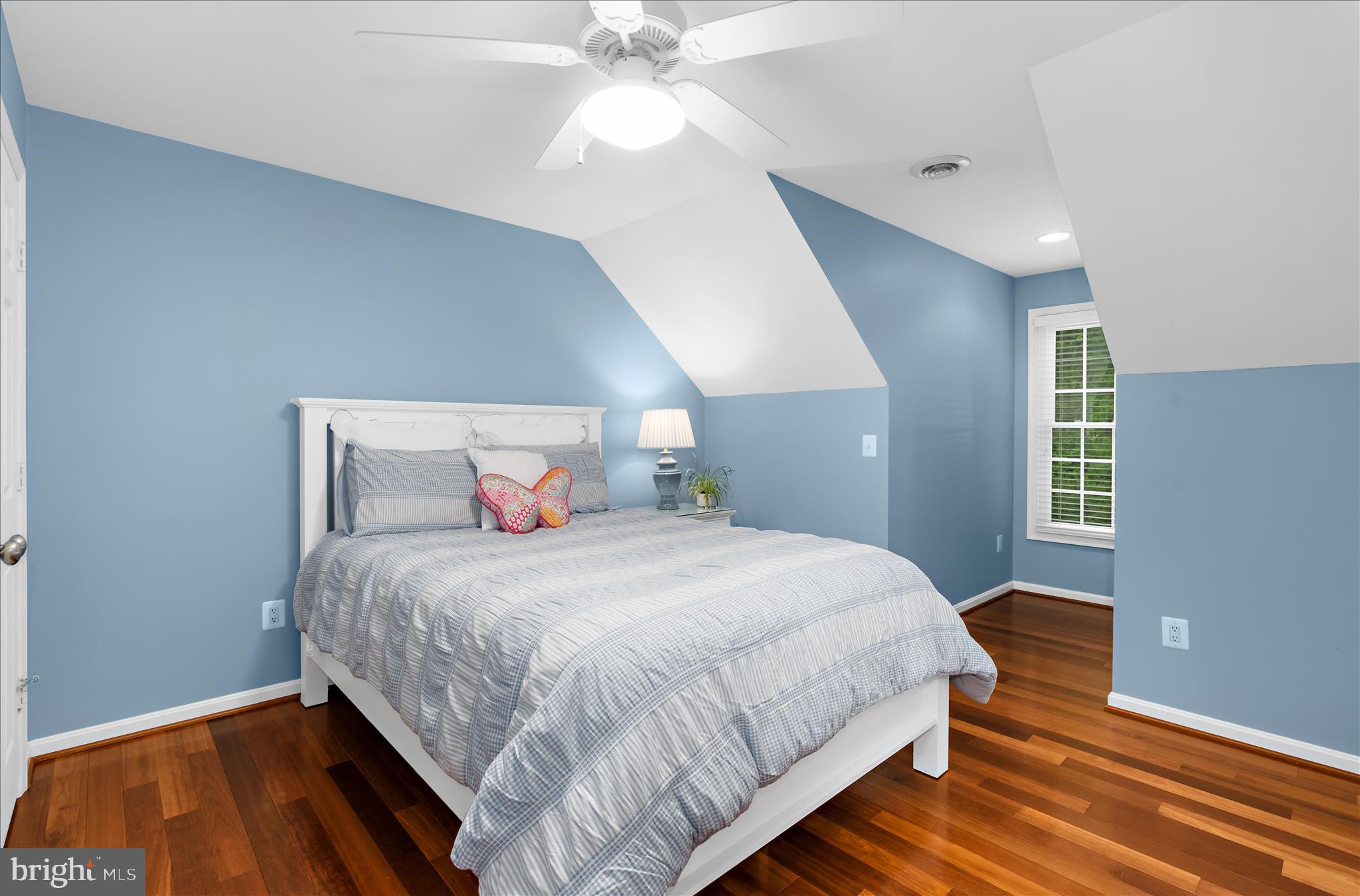 SOUTH RIVER SPRING LAKE - Residential