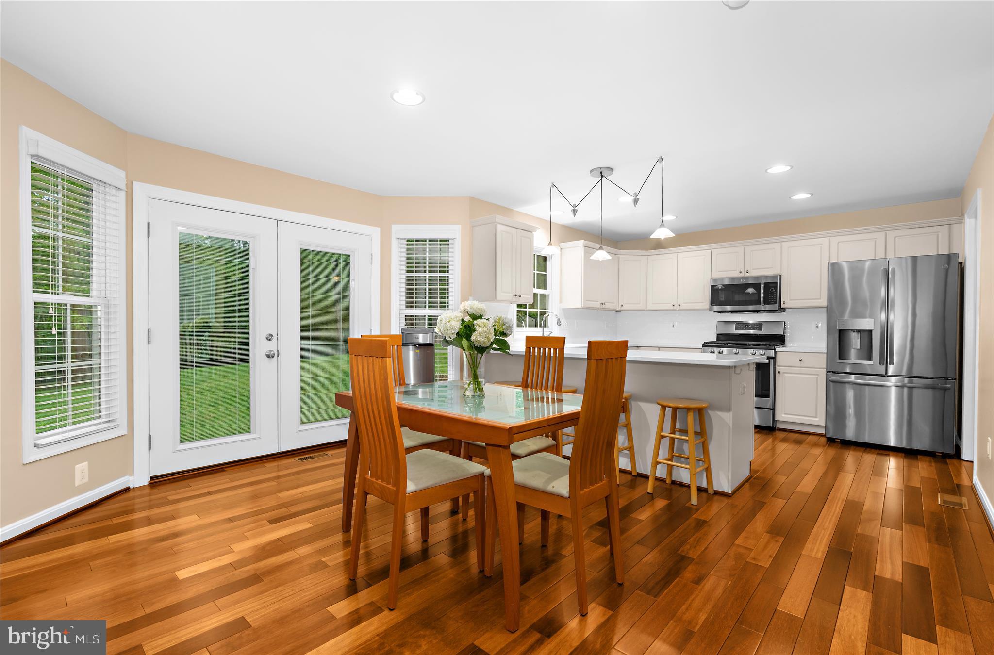 SOUTH RIVER SPRING LAKE - Residential