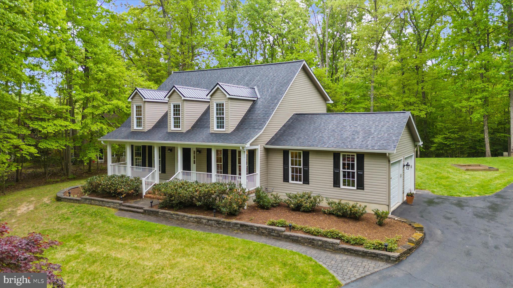 SOUTH RIVER SPRING LAKE - Residential