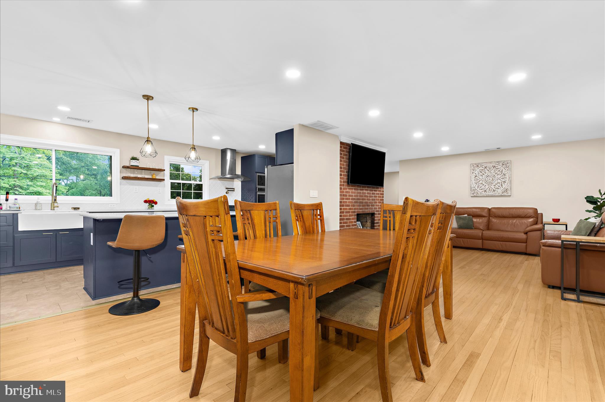 ELMHURST ESTATES - Residential