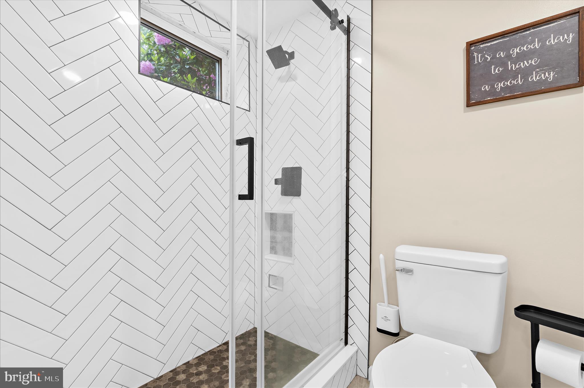 ELMHURST ESTATES - Residential