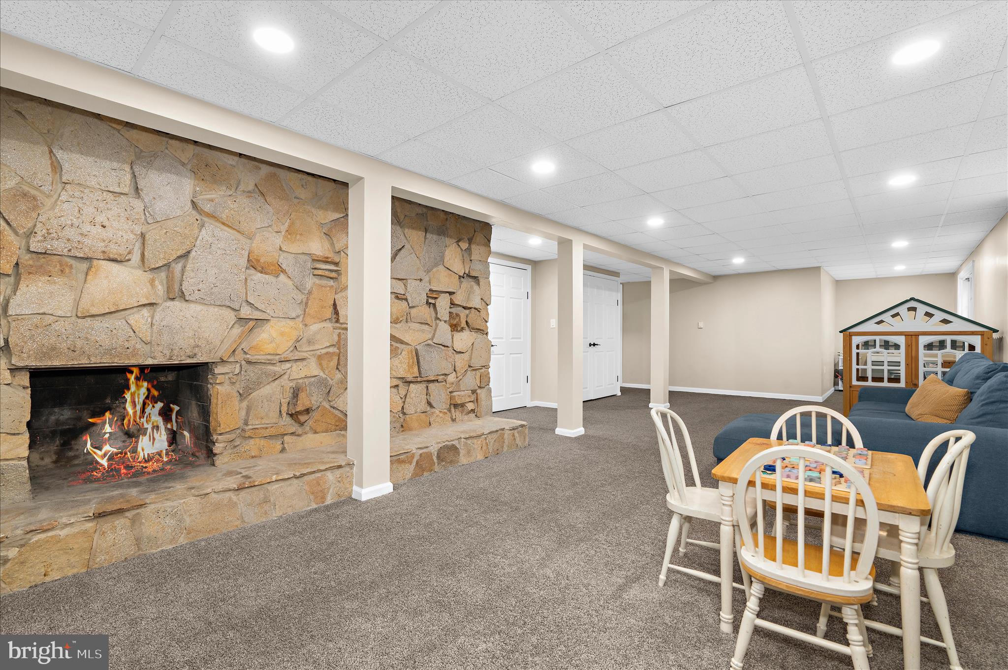 ELMHURST ESTATES - Residential