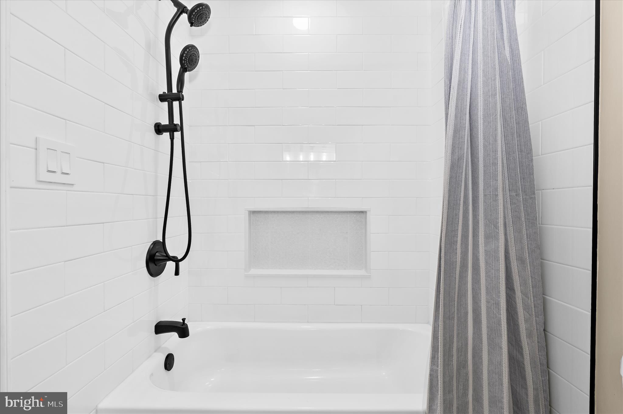 ELMHURST ESTATES - Residential