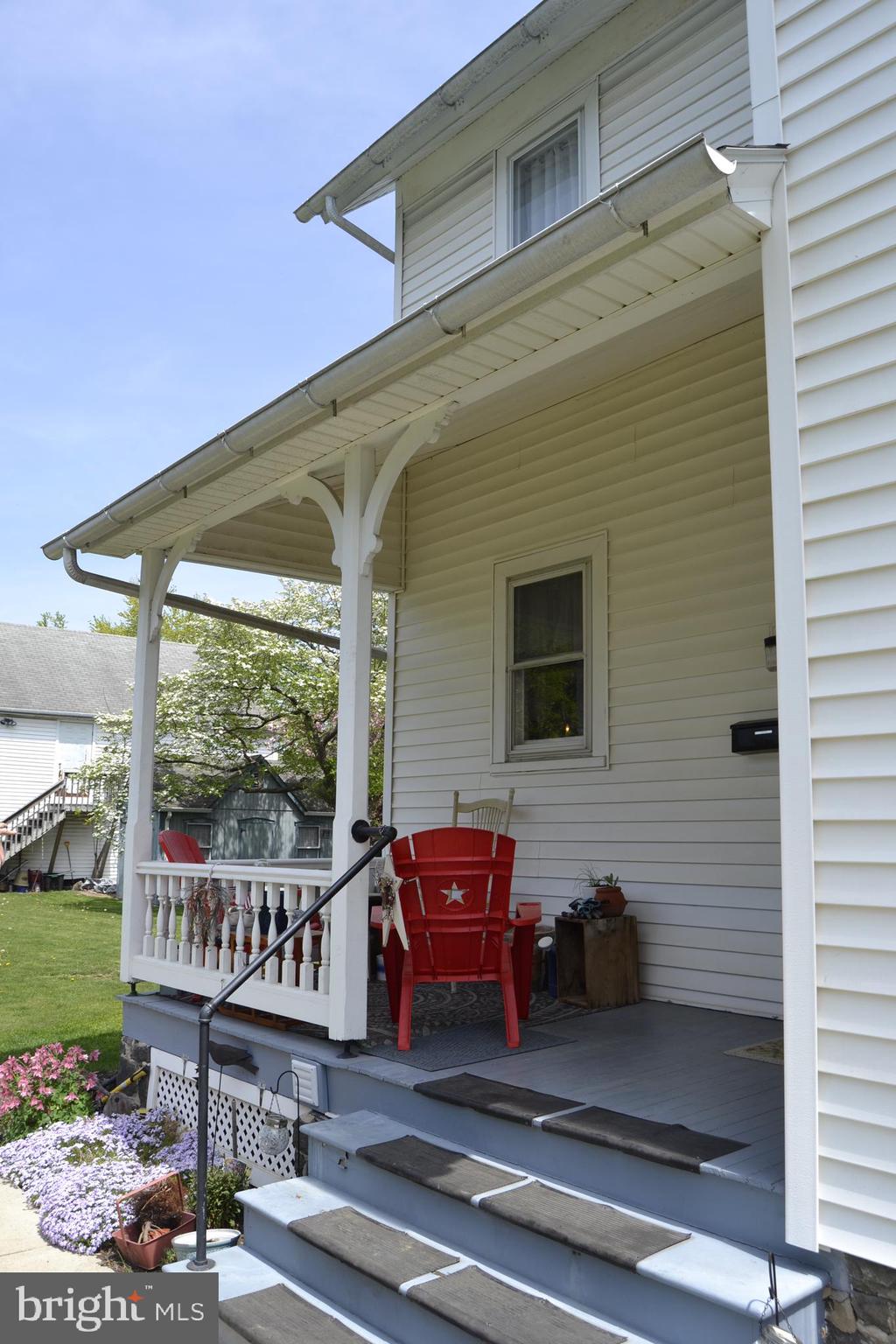 407 E BROAD STREET
