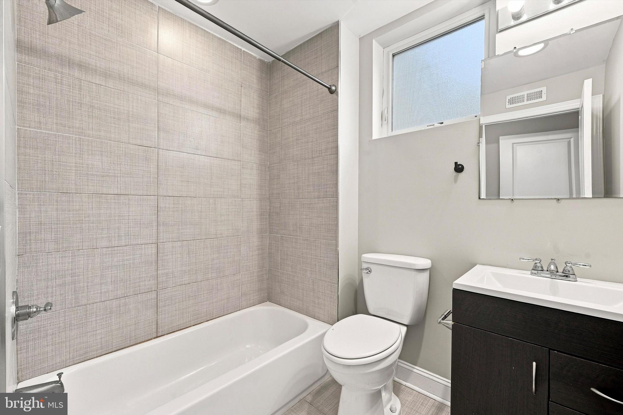 1222 N 7TH STREET BLDG E UNIT 3