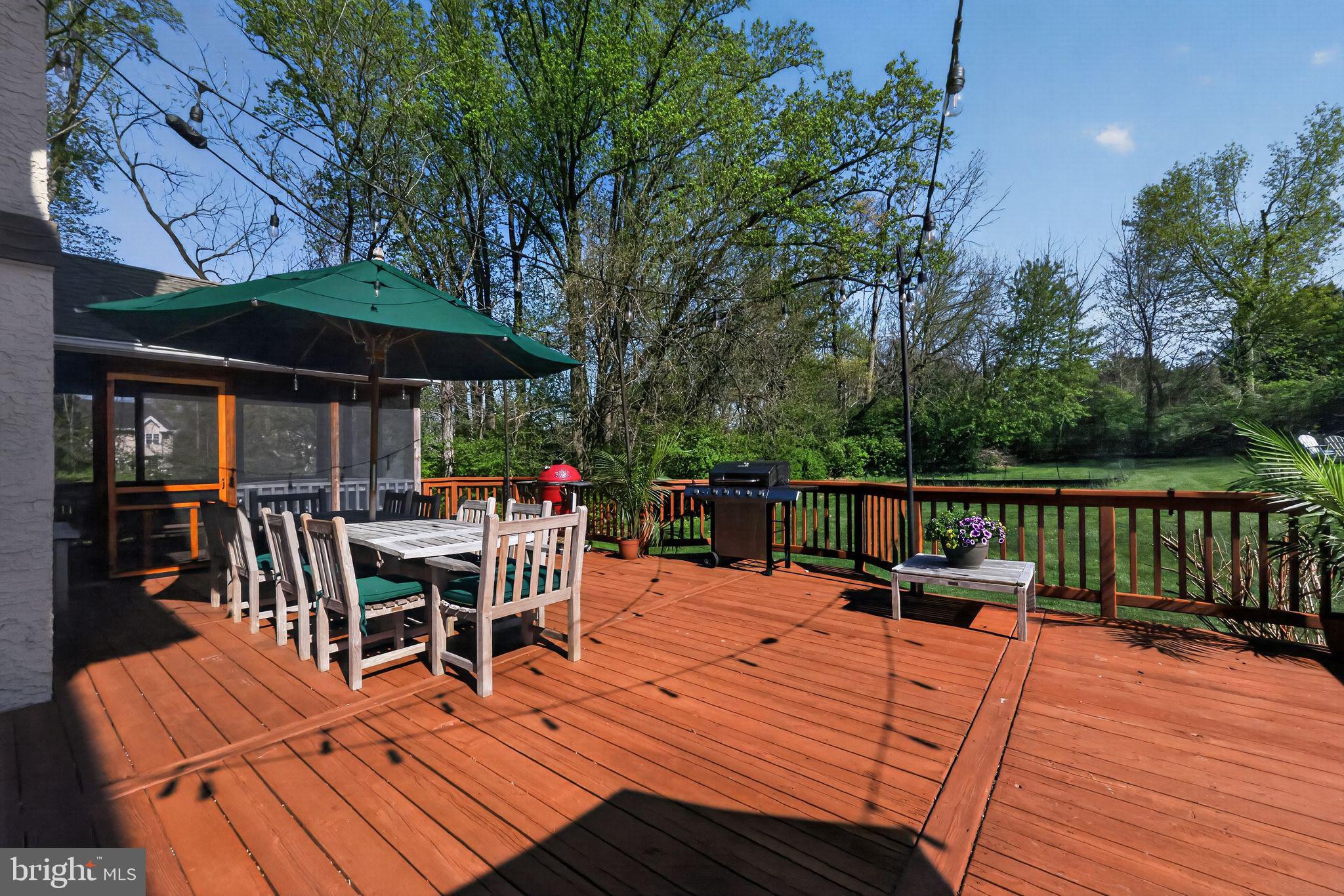 TWIN BRIDGES - Residential