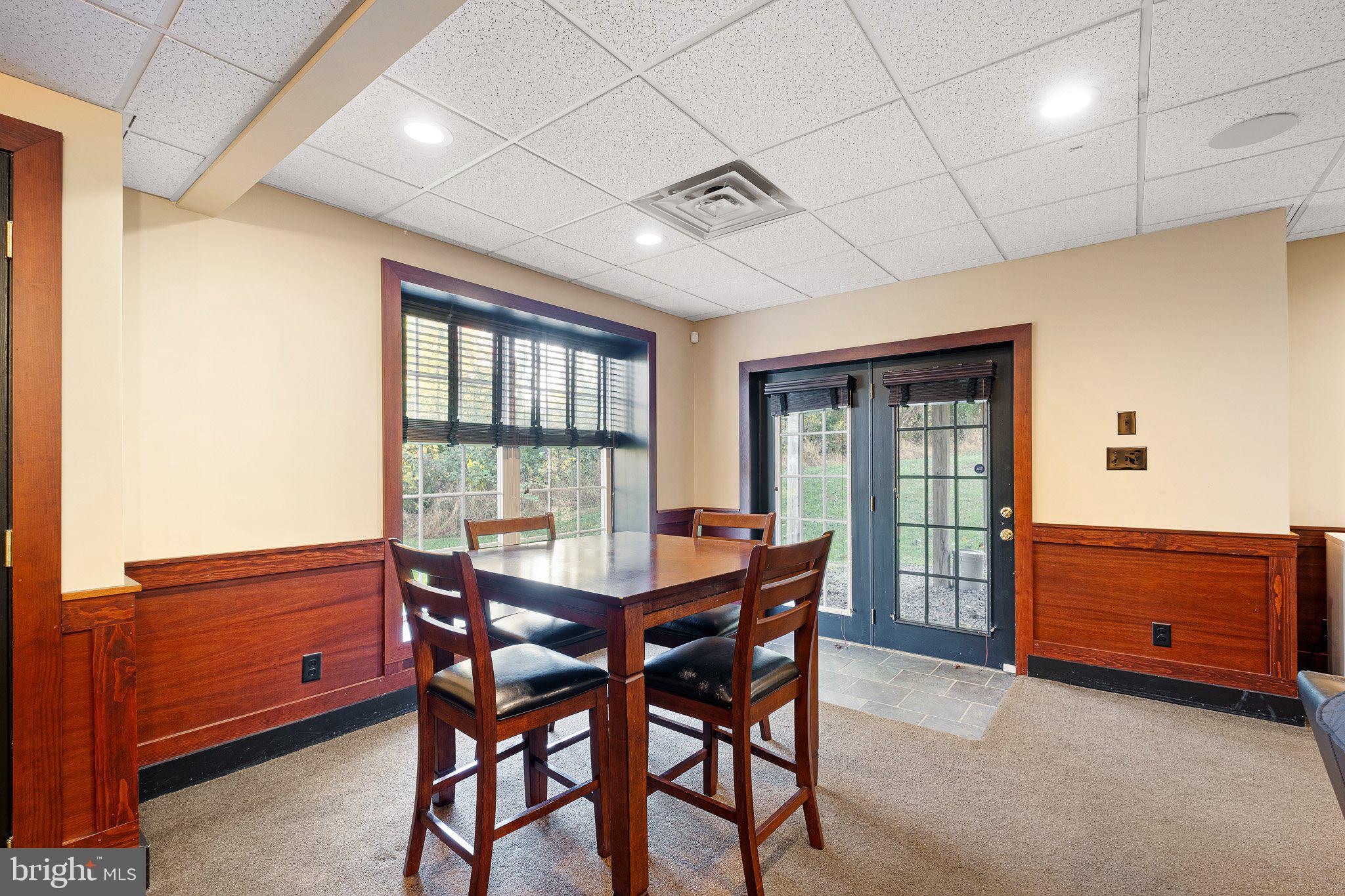 TWIN BRIDGES - Residential