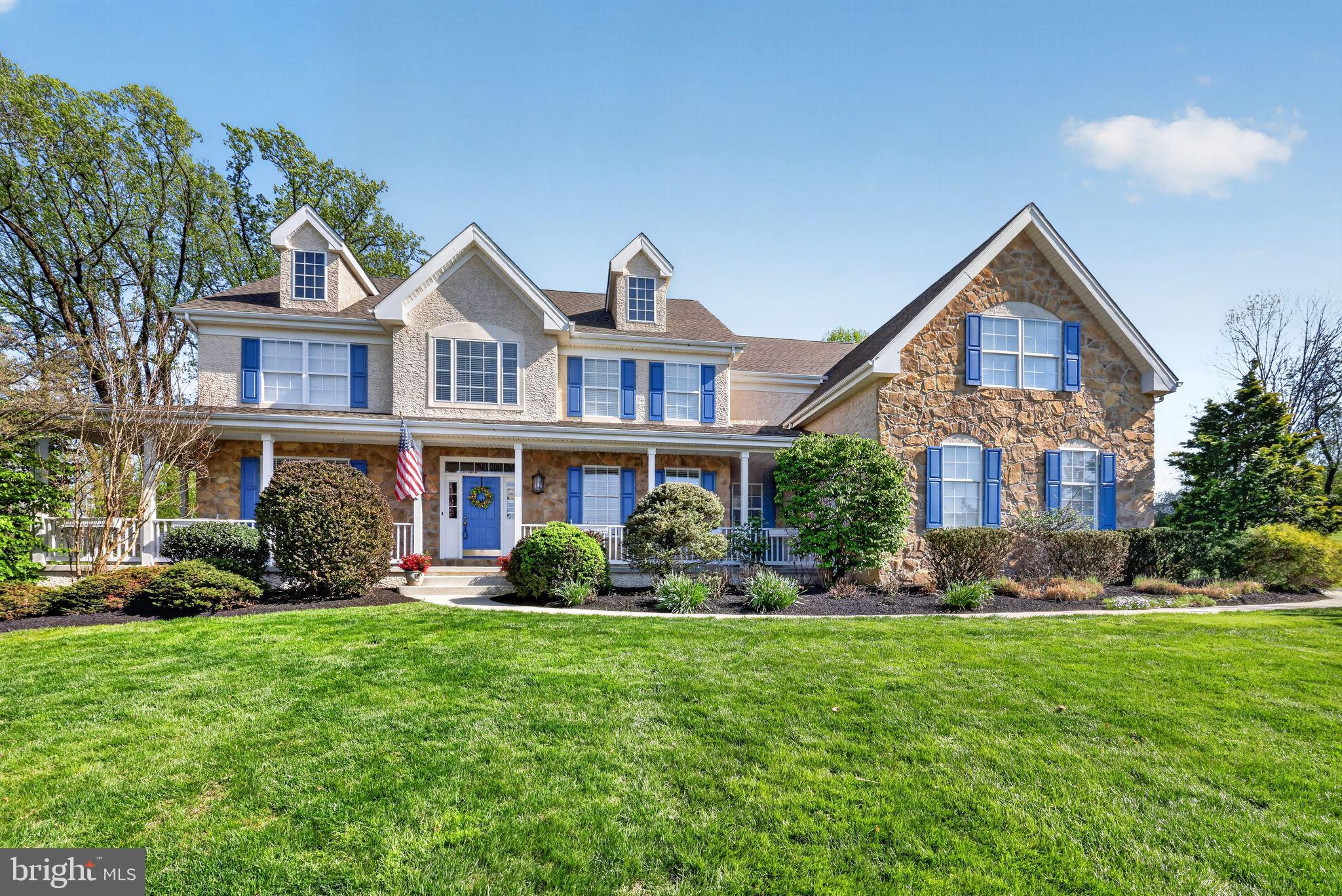 TWIN BRIDGES - Residential