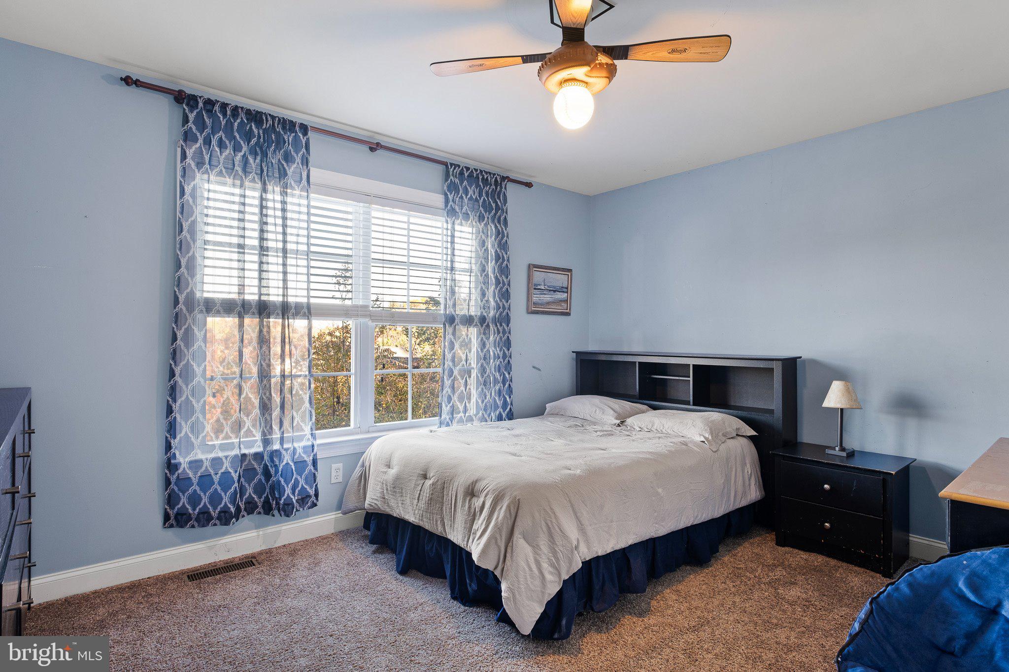 TWIN BRIDGES - Residential