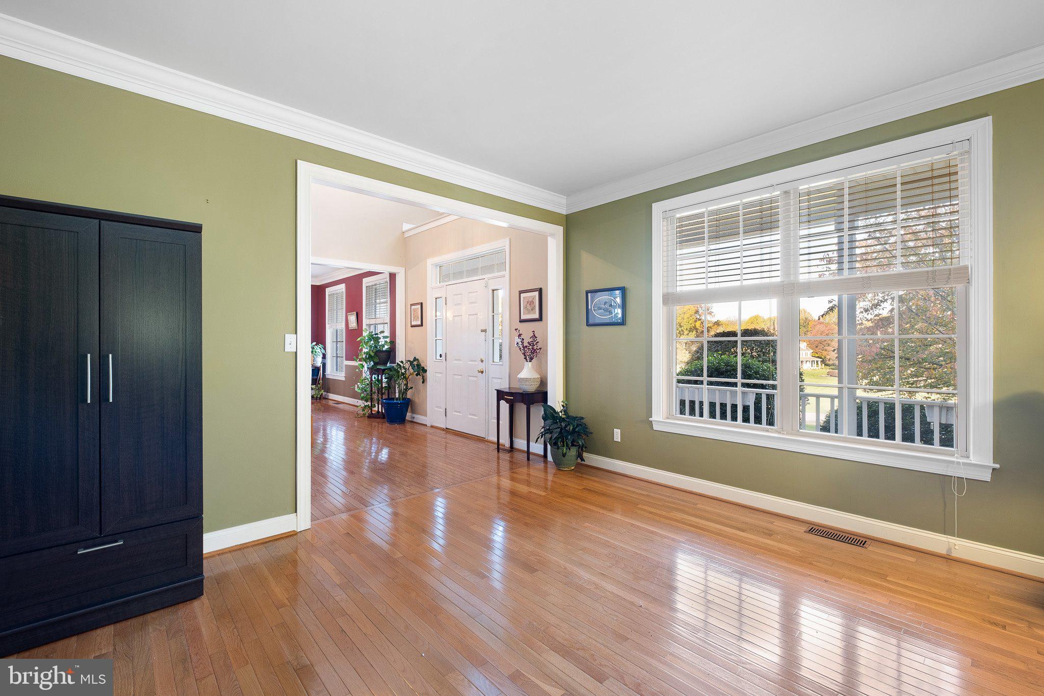 TWIN BRIDGES - Residential