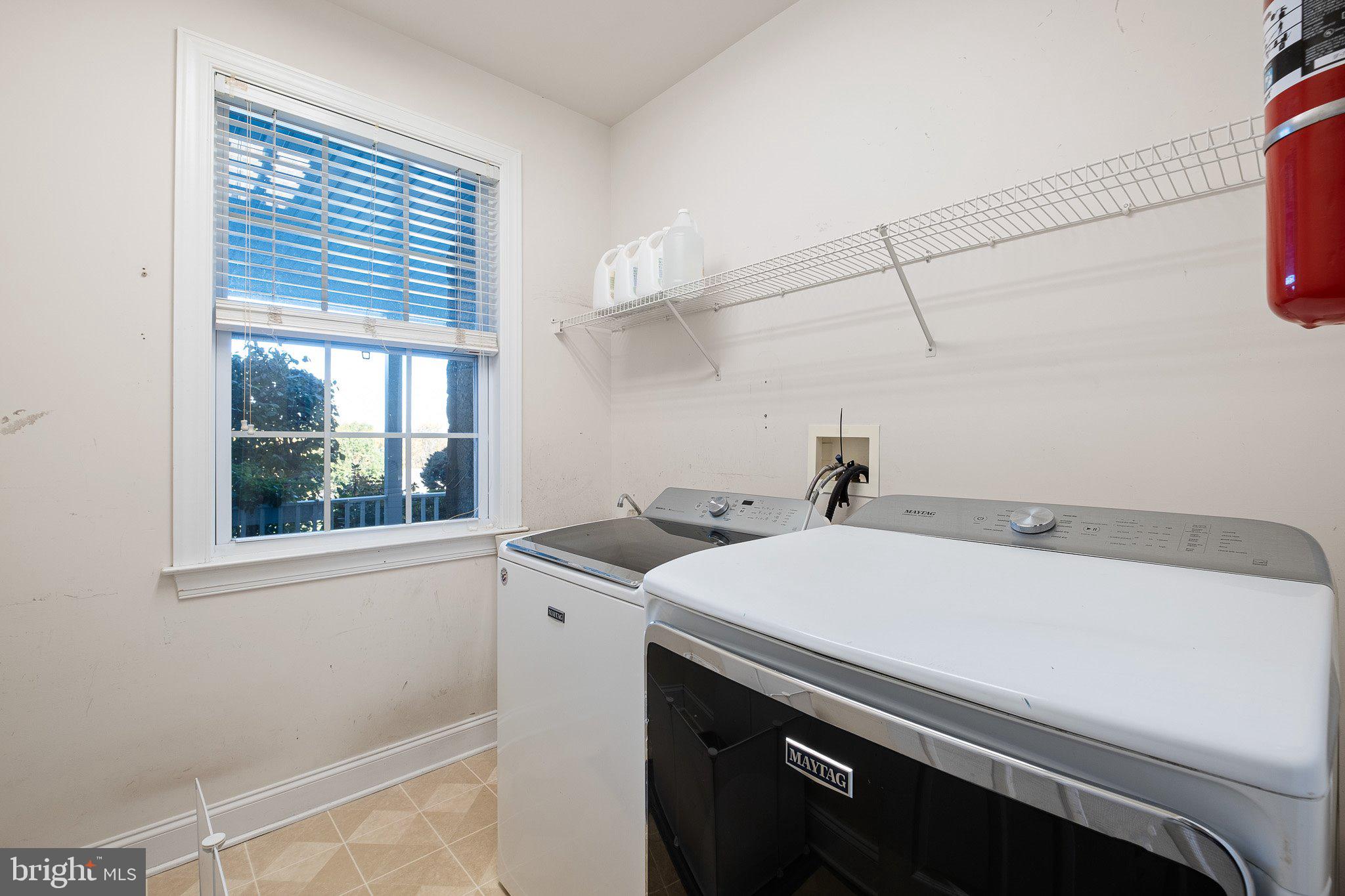 TWIN BRIDGES - Residential