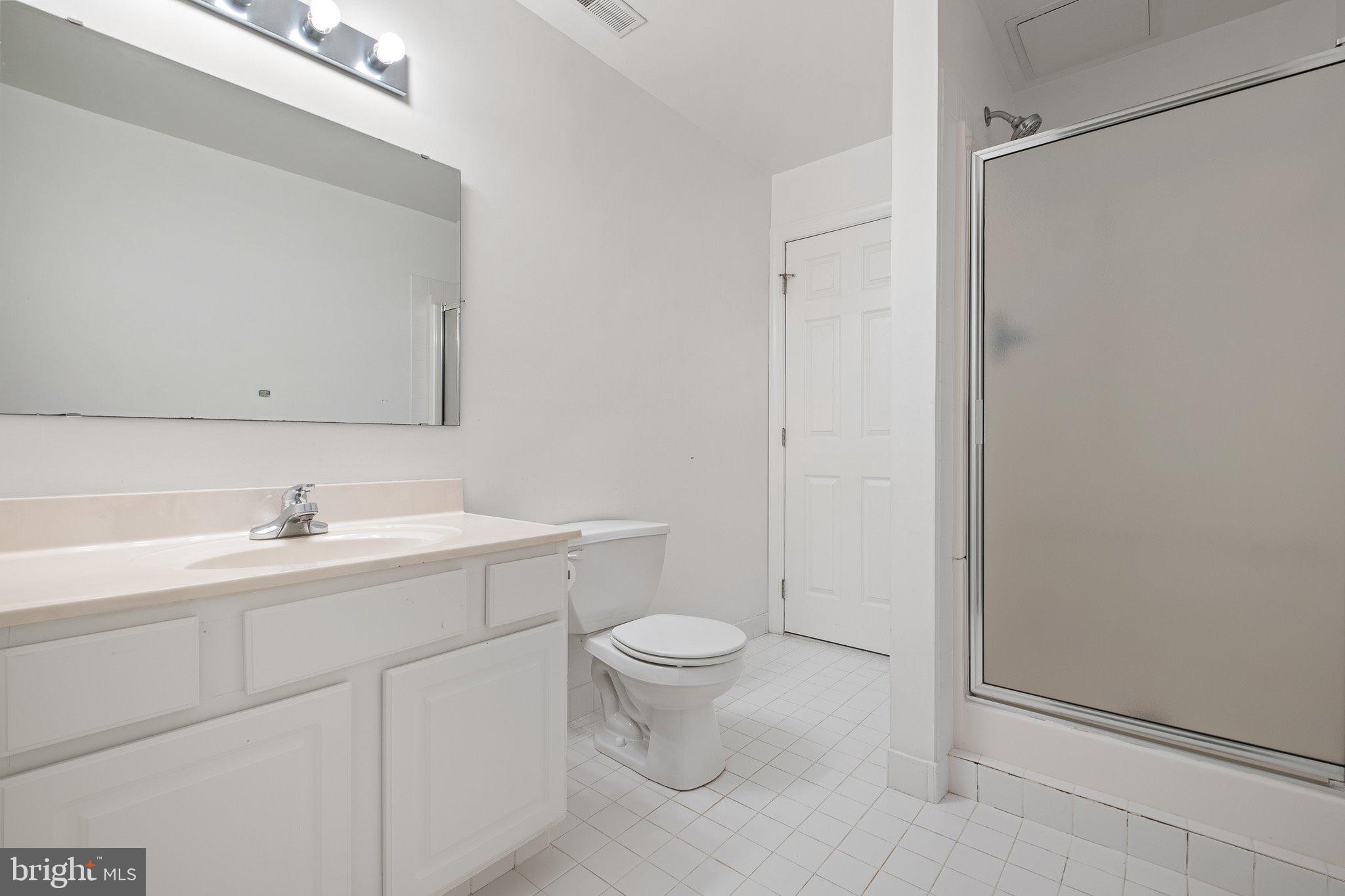 TWIN BRIDGES - Residential