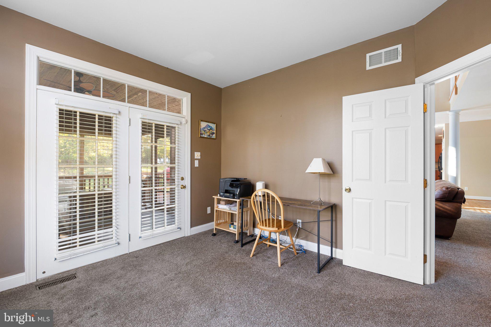 TWIN BRIDGES - Residential